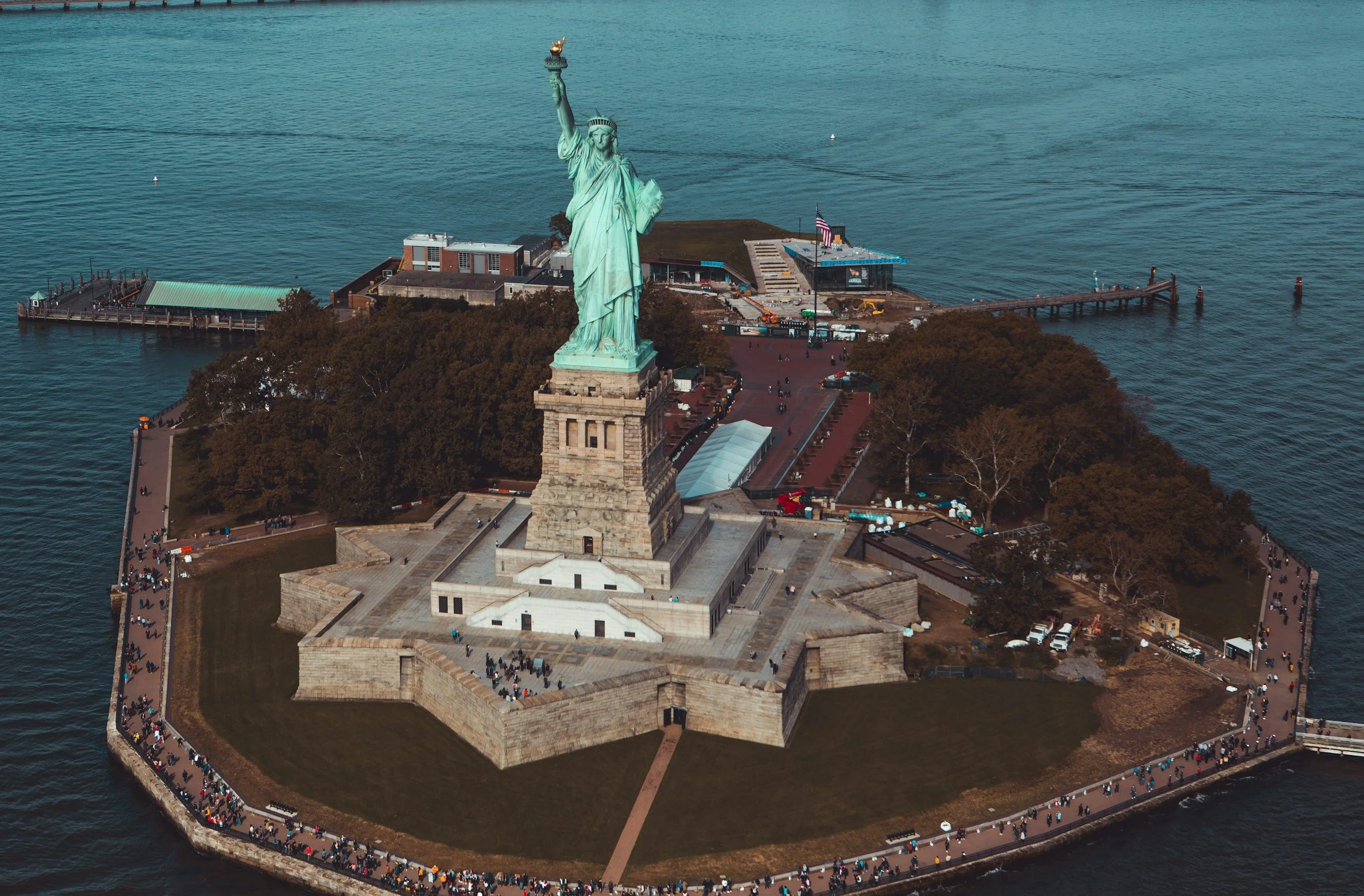 The Statue of Liberty in New York, symbolizing safety, support, and trauma-informed therapy.