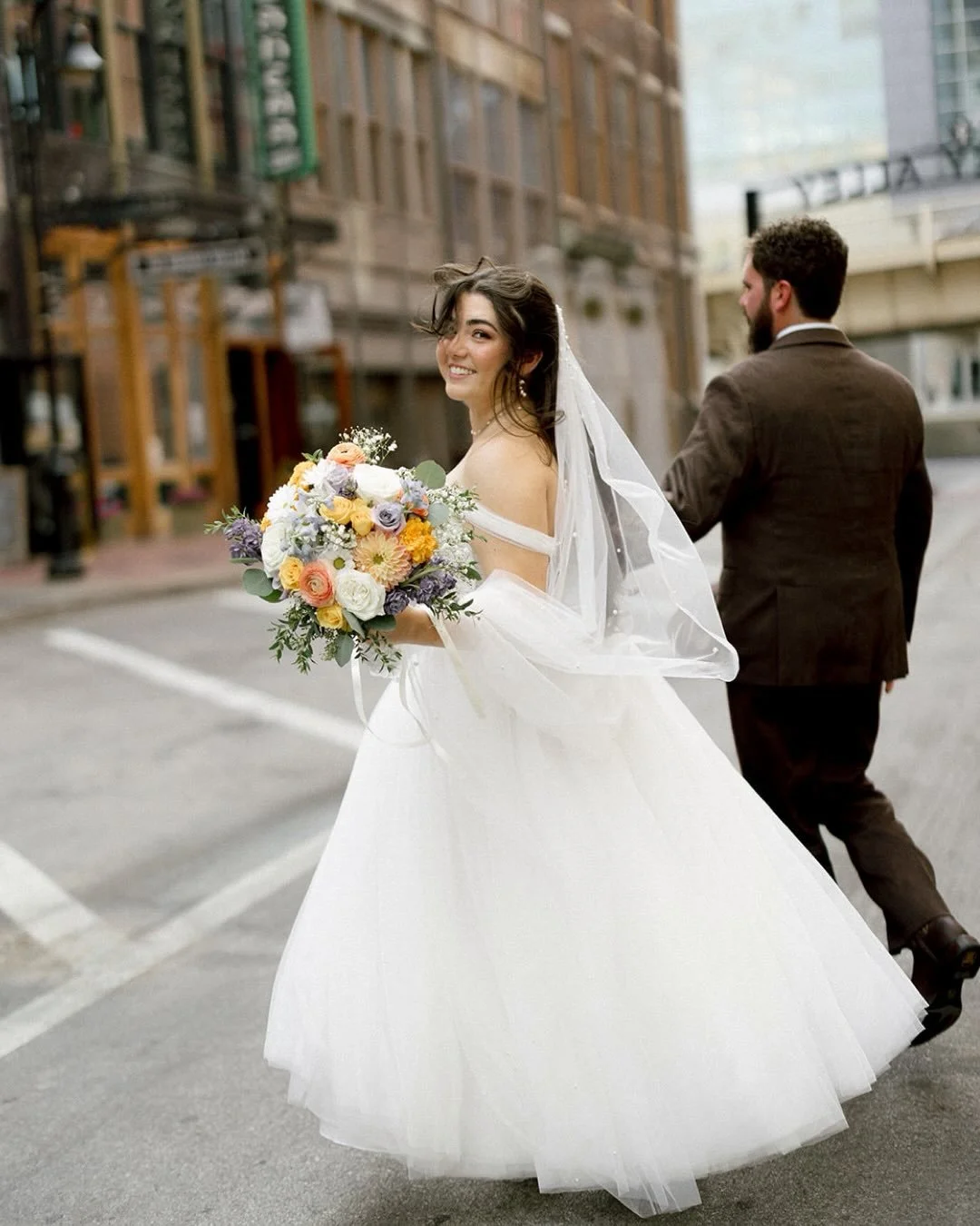 Carolyn &amp; Tyler | @osheaswhiskeyrow 
🤍

[ #kentuckyweddingphotographer #nycweddingphotographer #brides #bridetobe #weddingphotos {