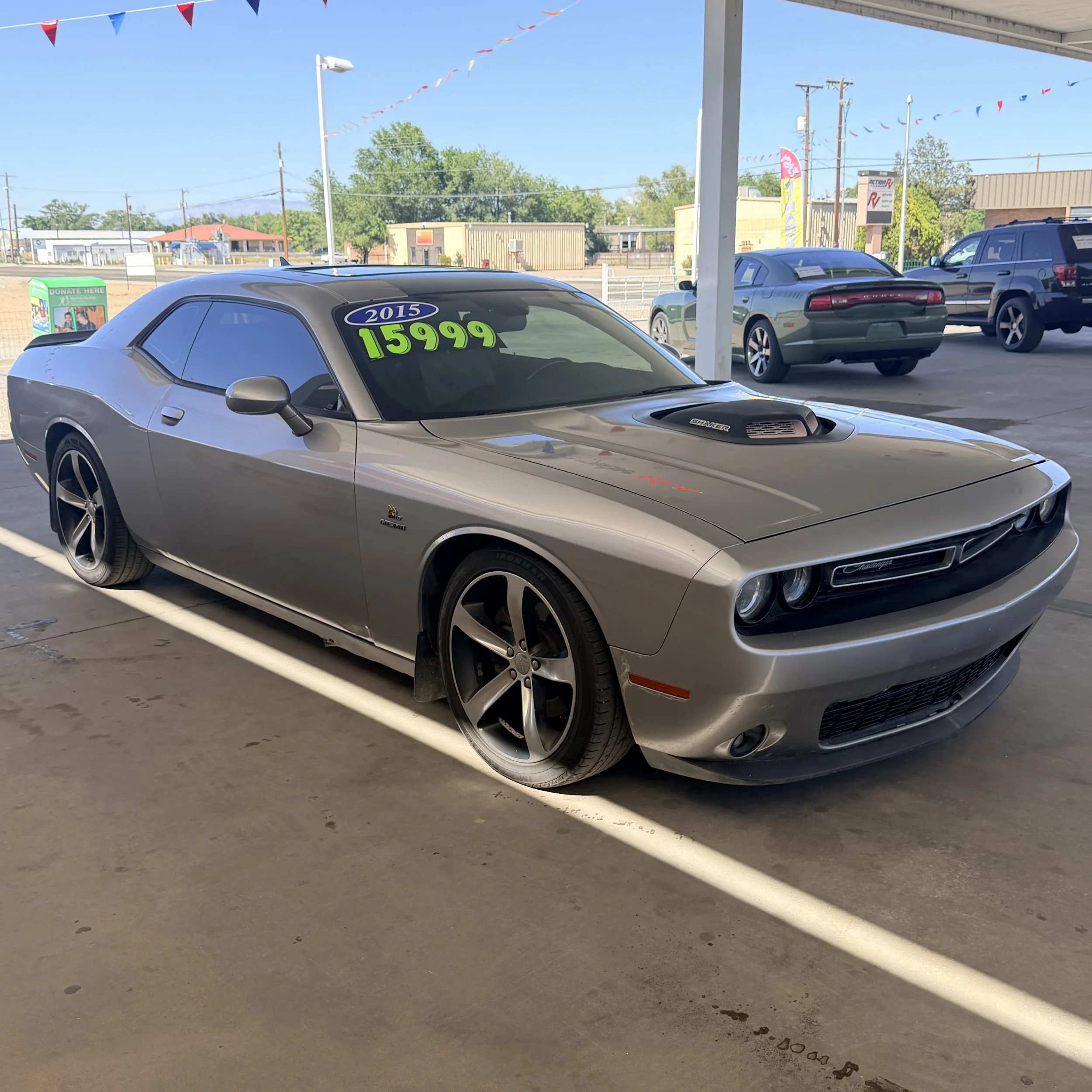 2015 Dodge Challenger Shaker RT Hemi $15,999
