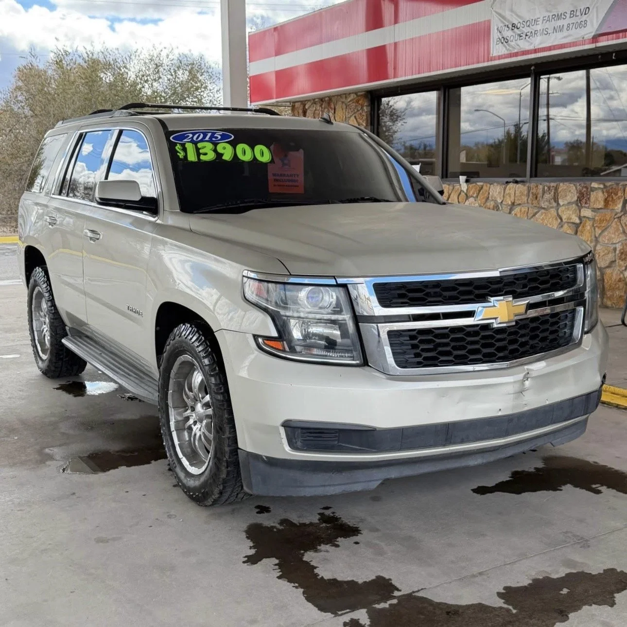 2015 Chevrolet Tahoe $13,500
