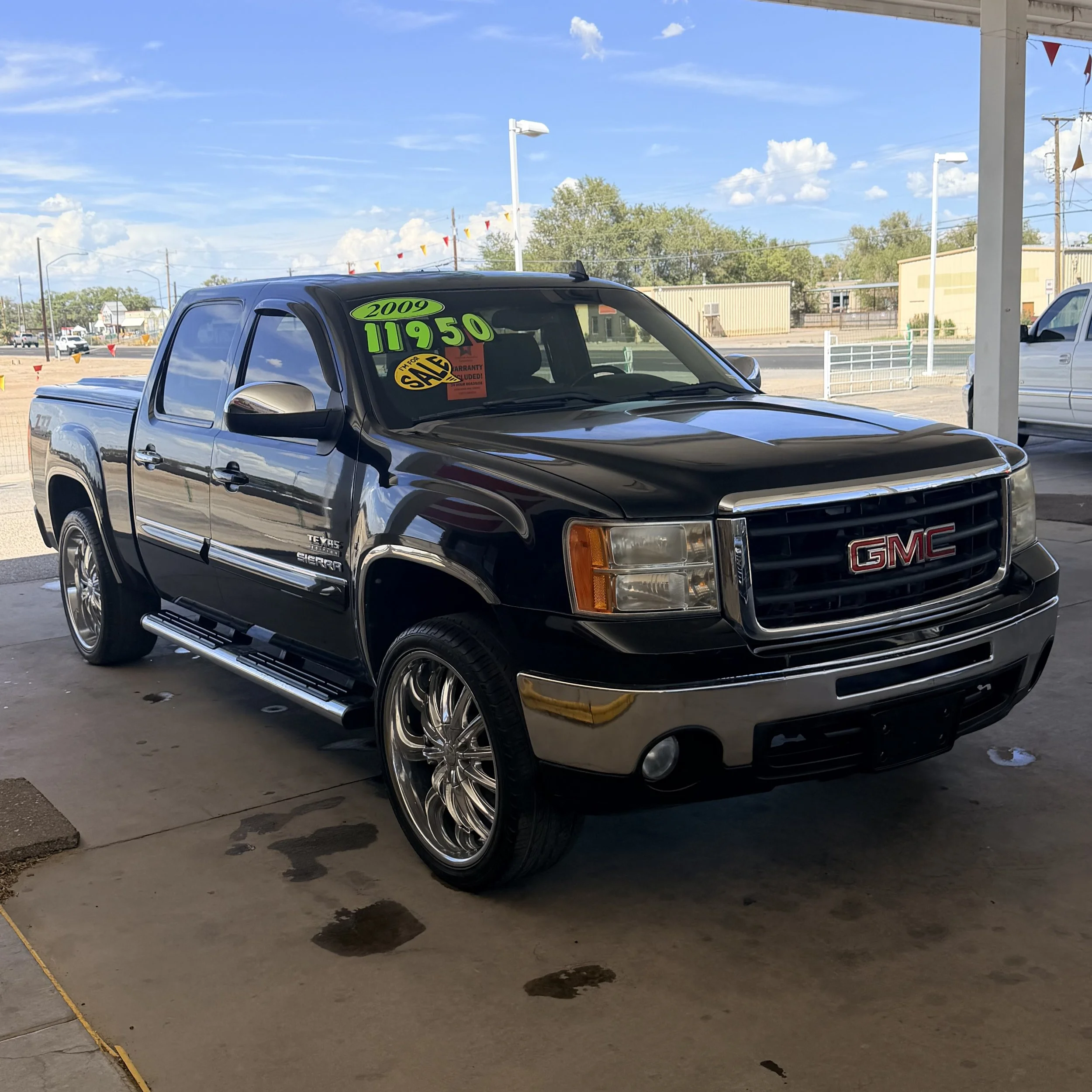 BLACK 2009 Texas Edition GMC Sierra (127,235 miles) $11,950