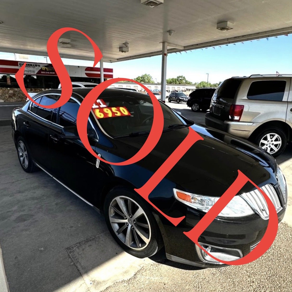 2011 Lincoln MKS $6,950