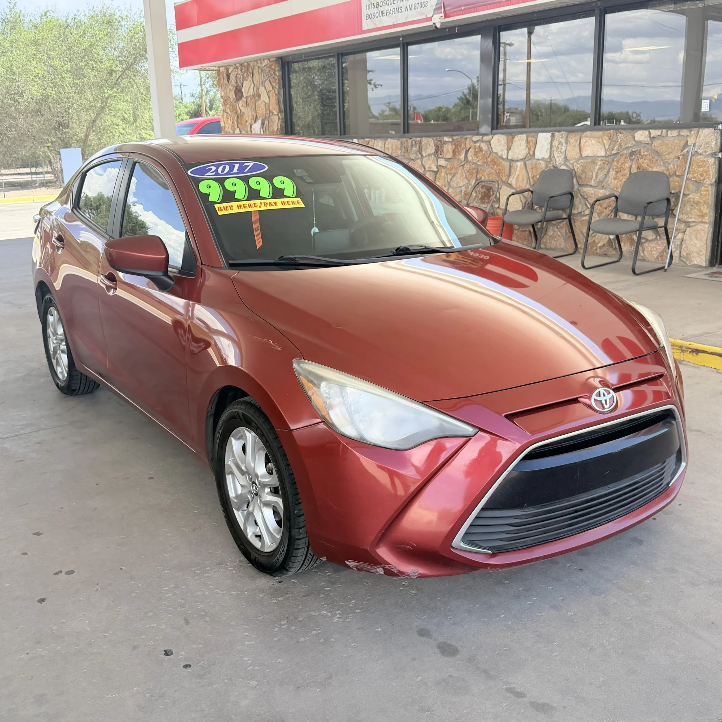 RED 2017 Toyota Yaris (154,081 miles) $9,999