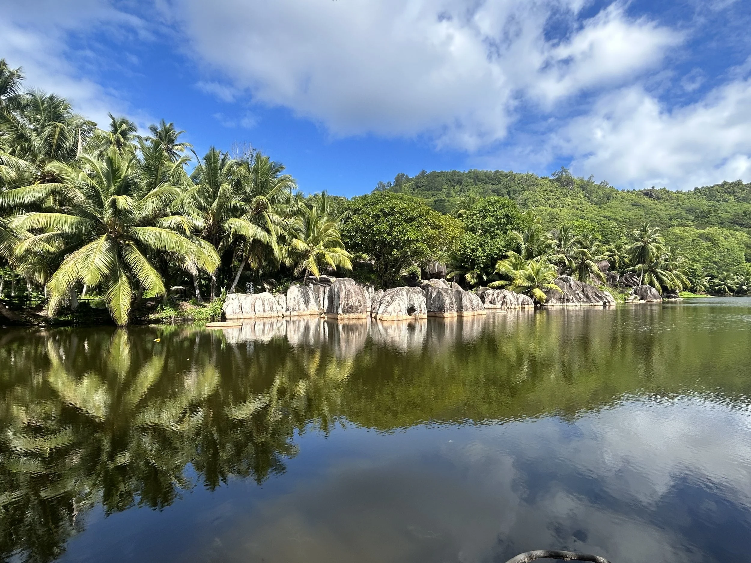 Signature Island‑Hopping Journeys Through the Indian Ocean’s Most Exclusive Shores