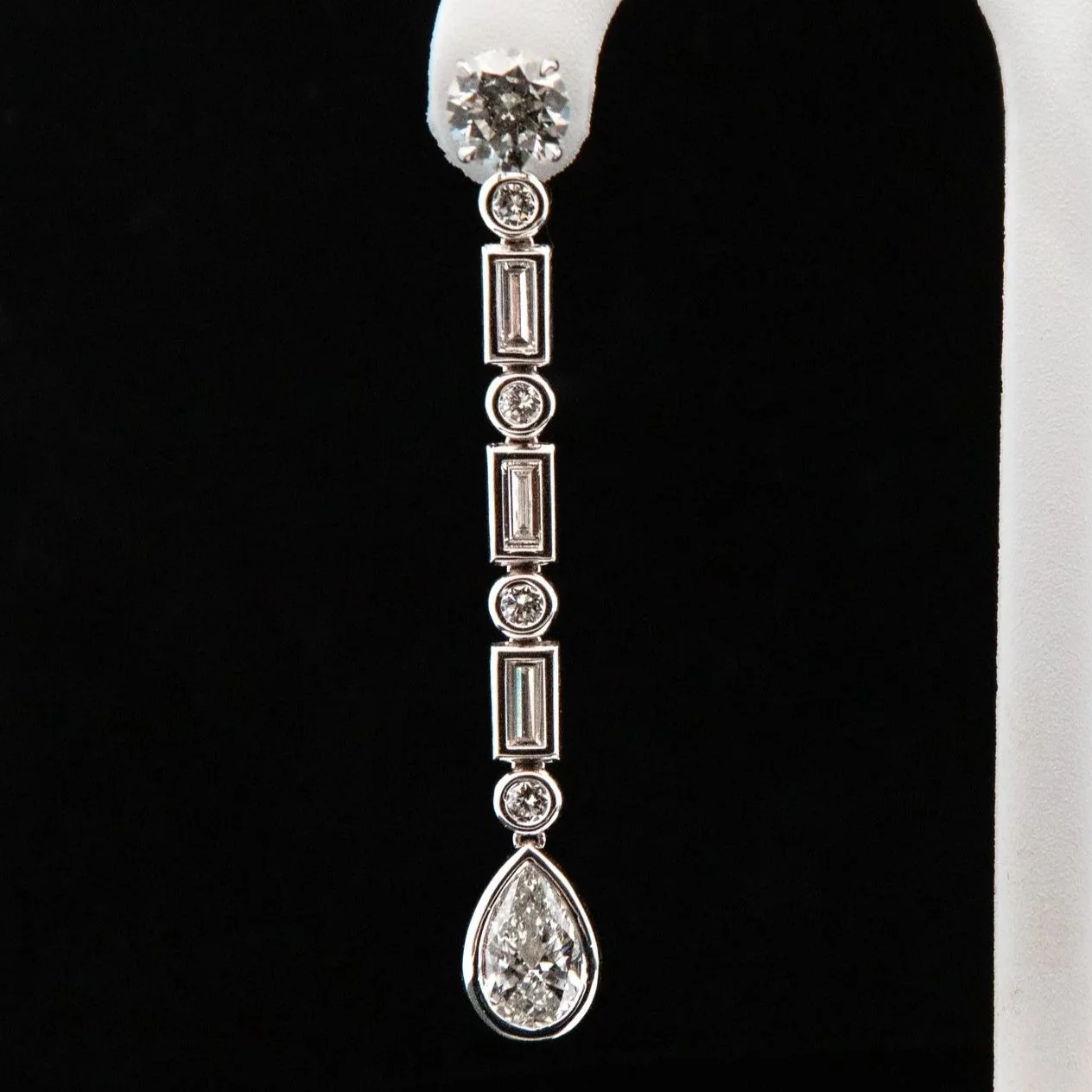 Sunrock+bezzle+set+dangle+earring.jpg