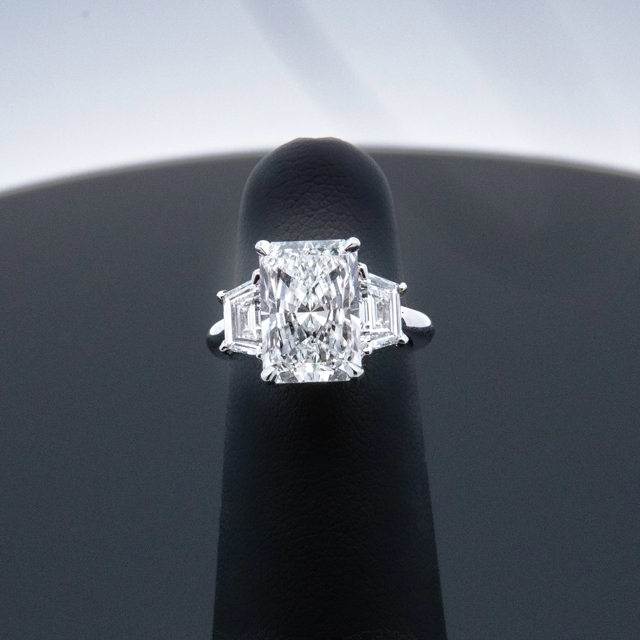 Sunrock 3 stone ring lab grown-1.jpg