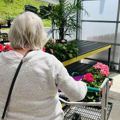 compassionate care. our clients become our friends. helping to make shopping fun