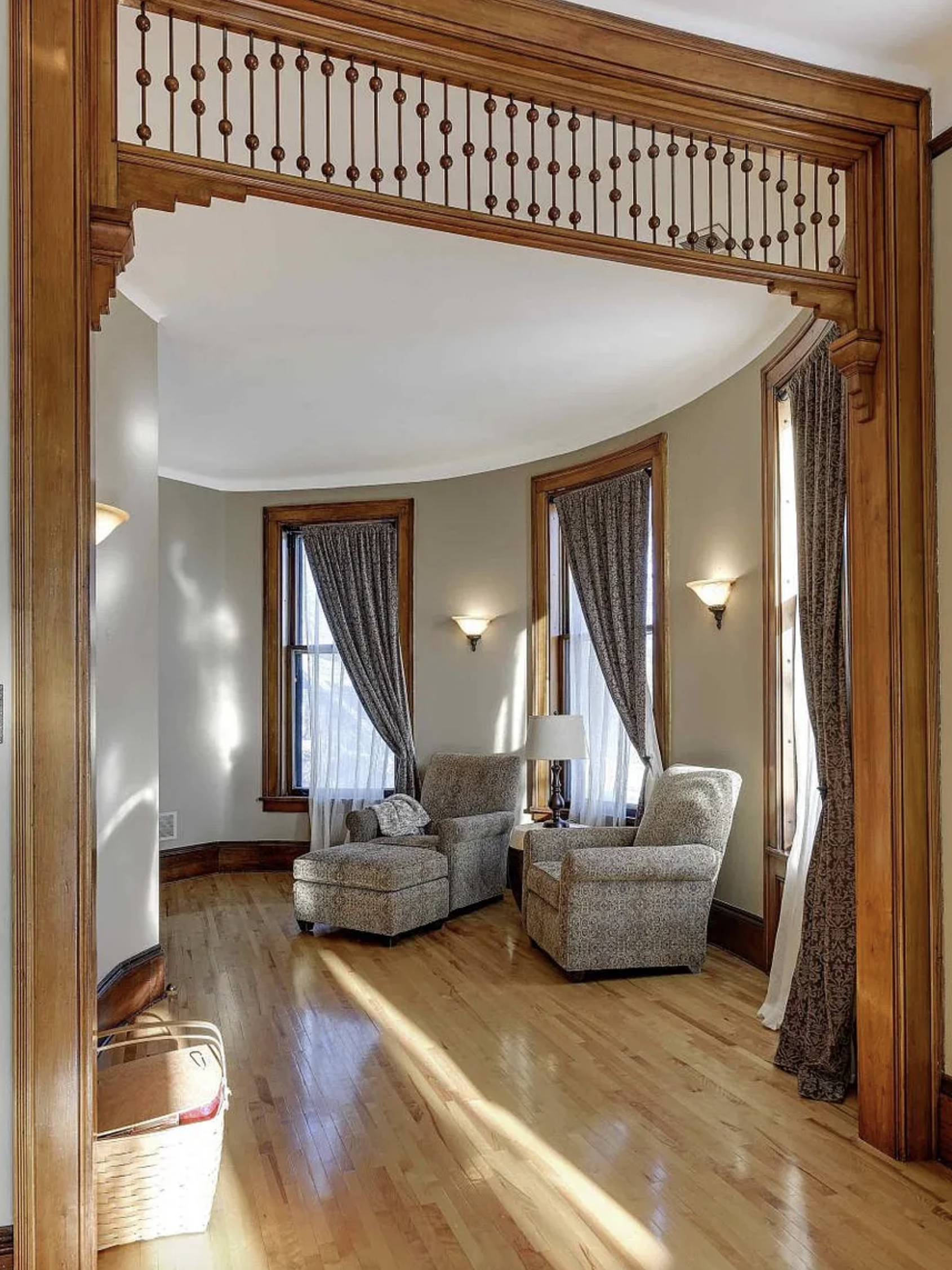 2104 Primary Lounge .png