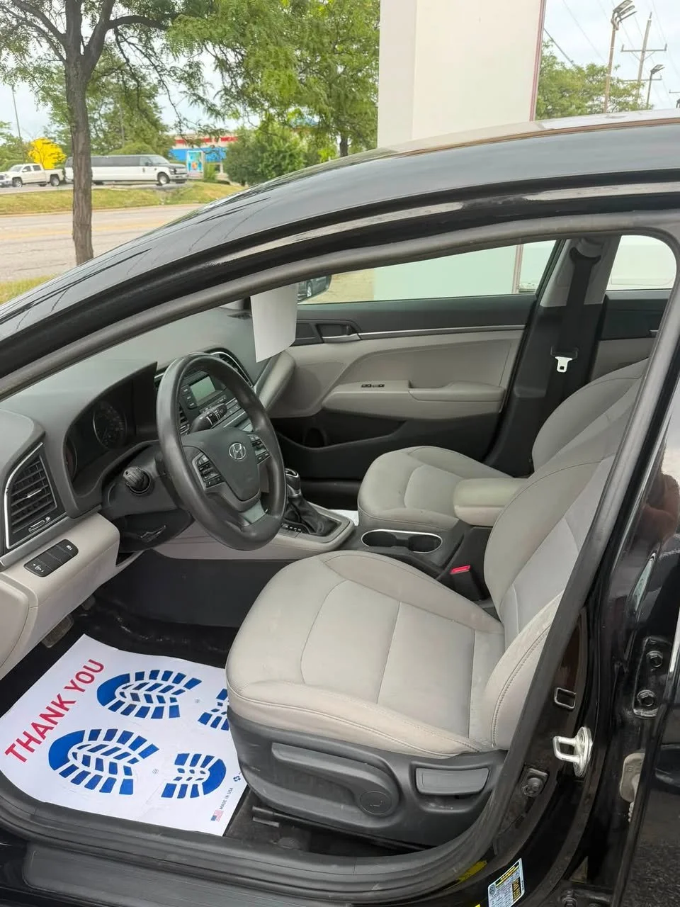 elantra3.jpg