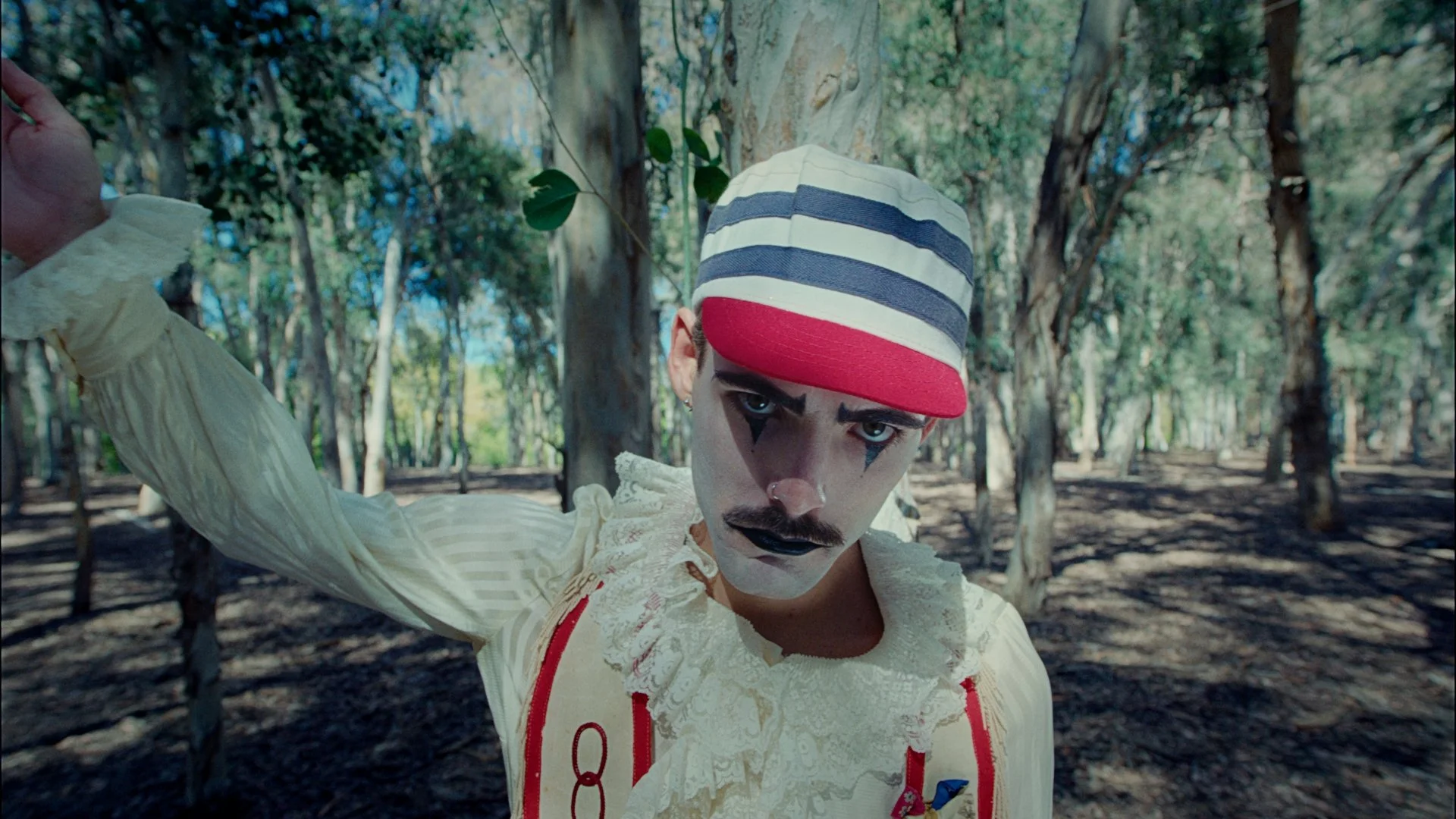 Still 2025-12-28 221451_1.22.1.jpg