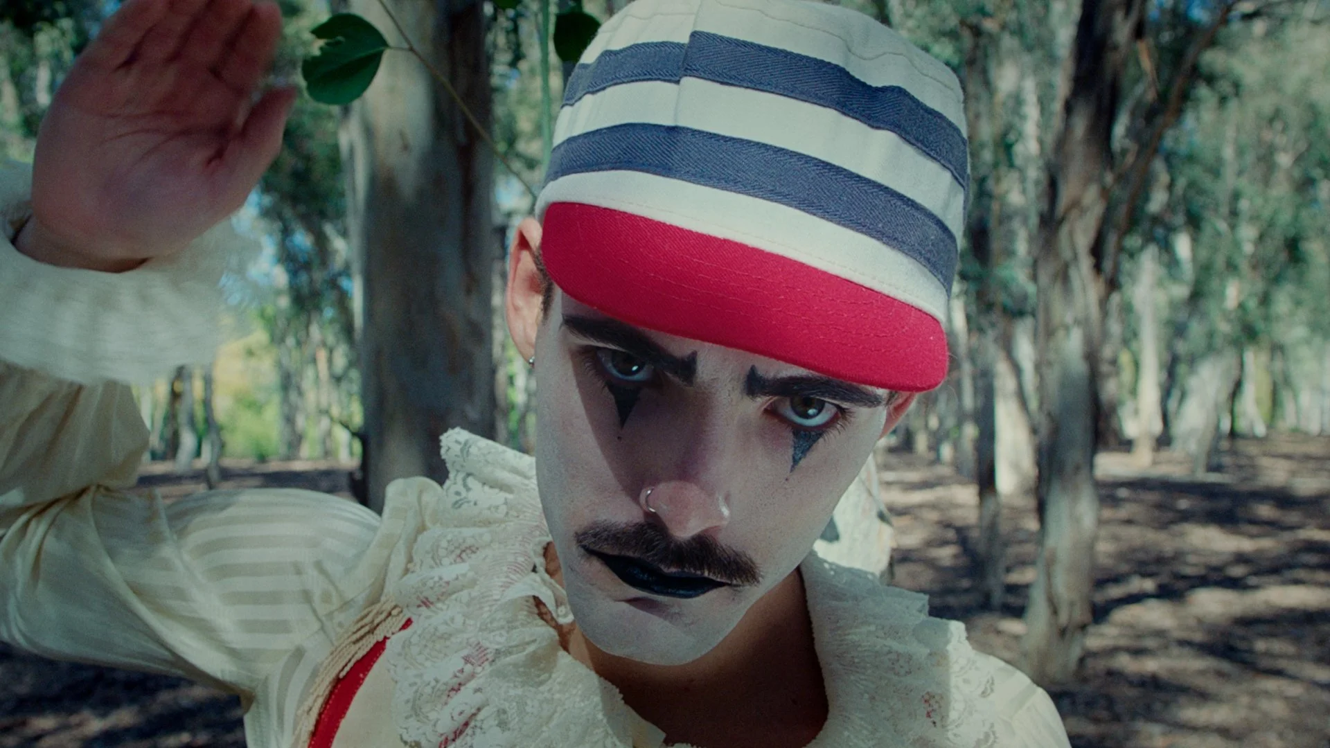 Still 2025-12-28 221451_1.22.2.jpg