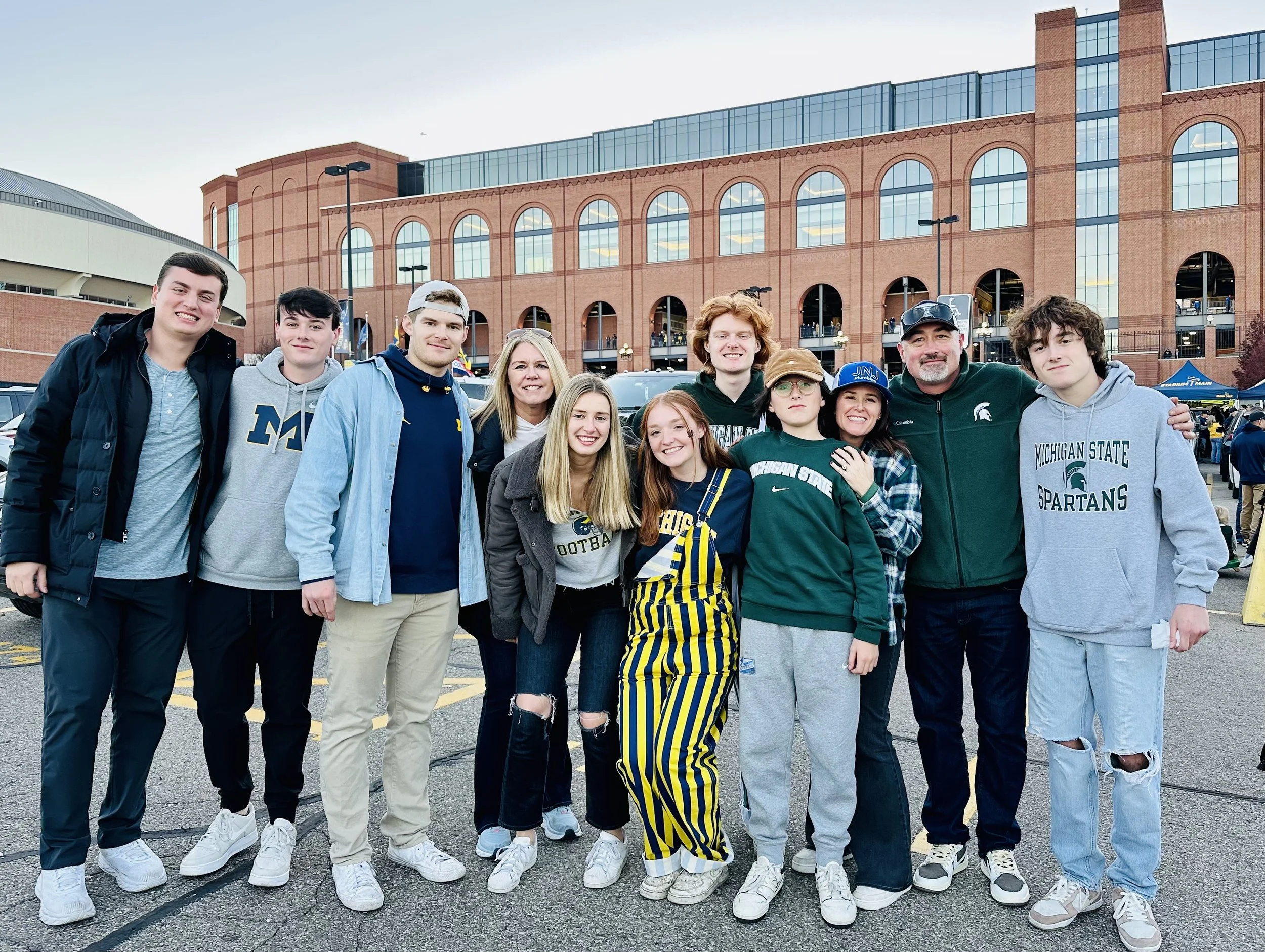 Photo Oct 29 2022, 6 14 48 PM.jpg