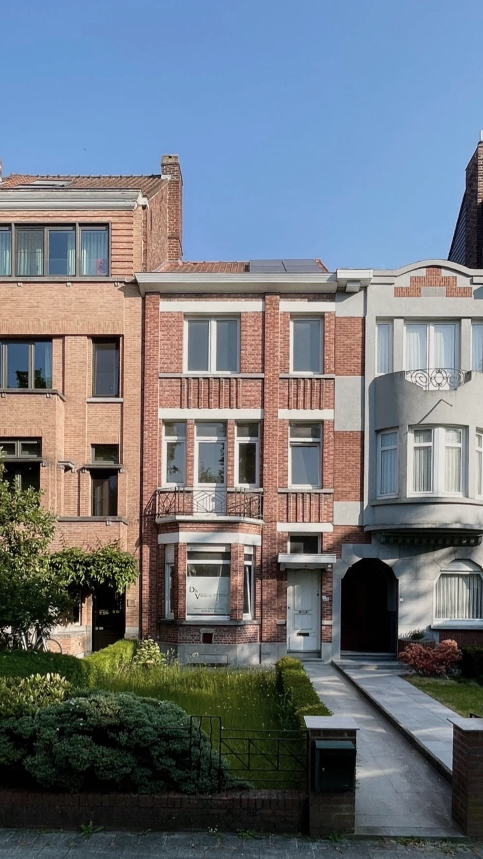 Bureau Destadsbader interior architecture high-end townhouse design, exterior