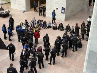 USA: Faith leaders arrested in peaceful protests against ICE