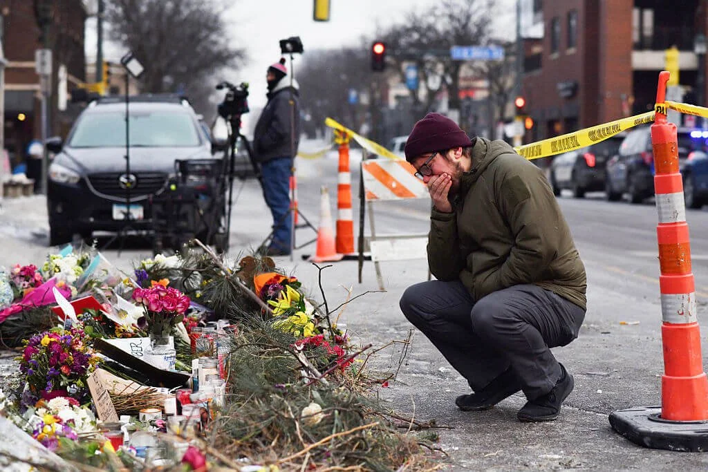After Minneapolis shooting, local Jewish service channels a city’s grief and resolve