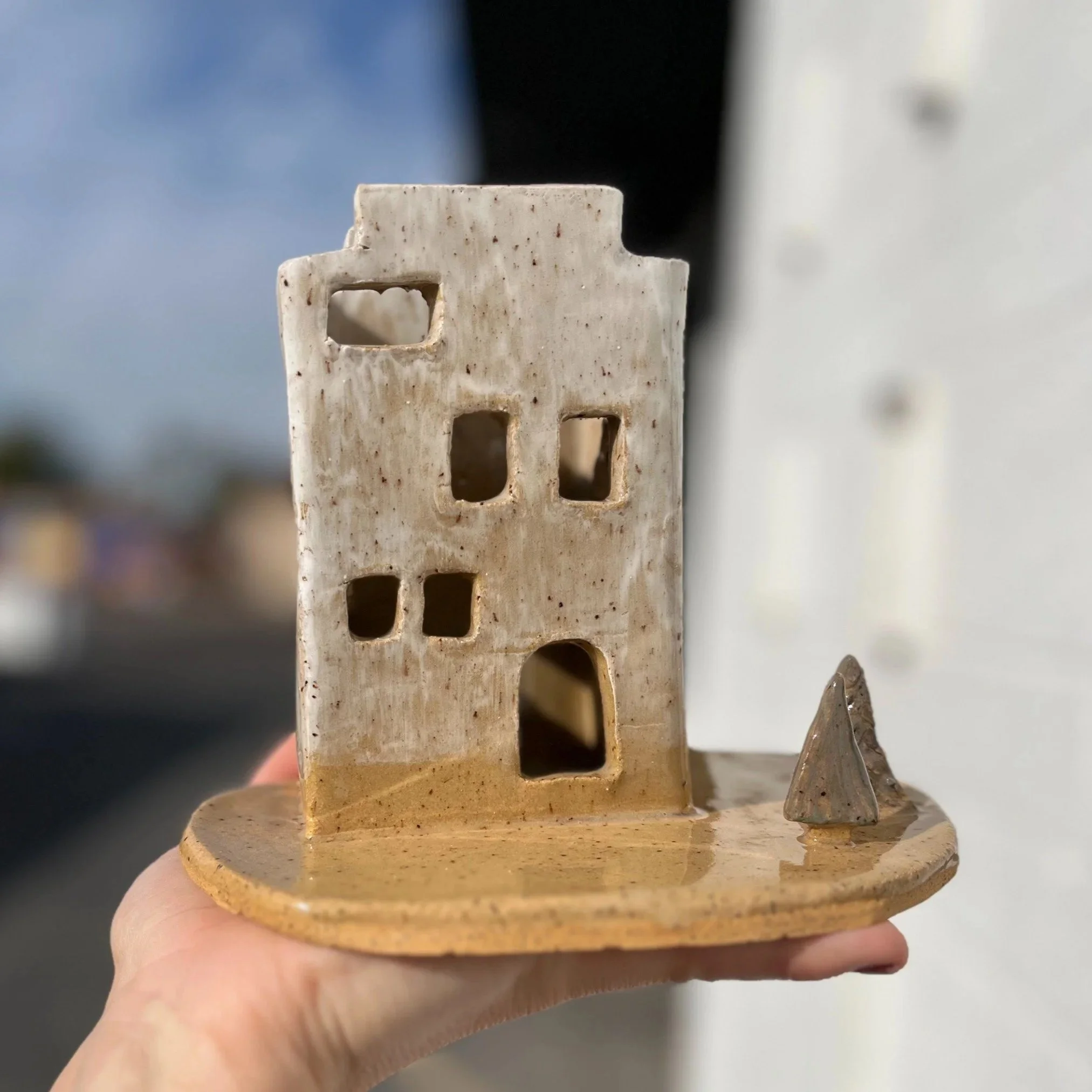 Skyscraper building luminary