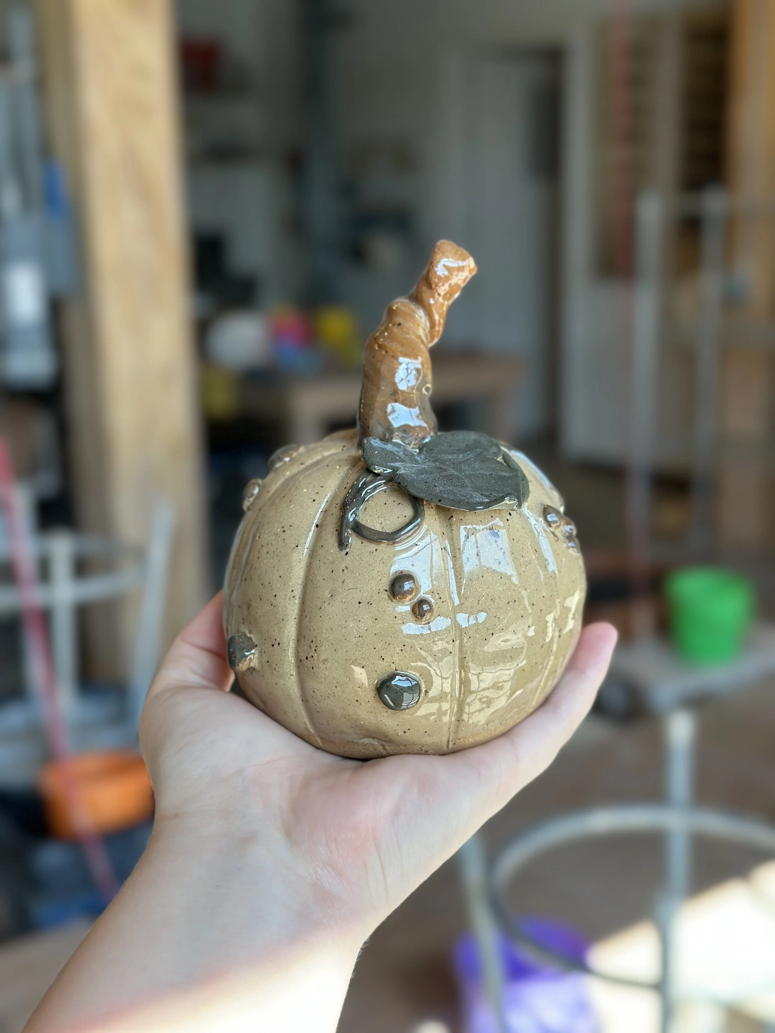 Pottery pumpkin