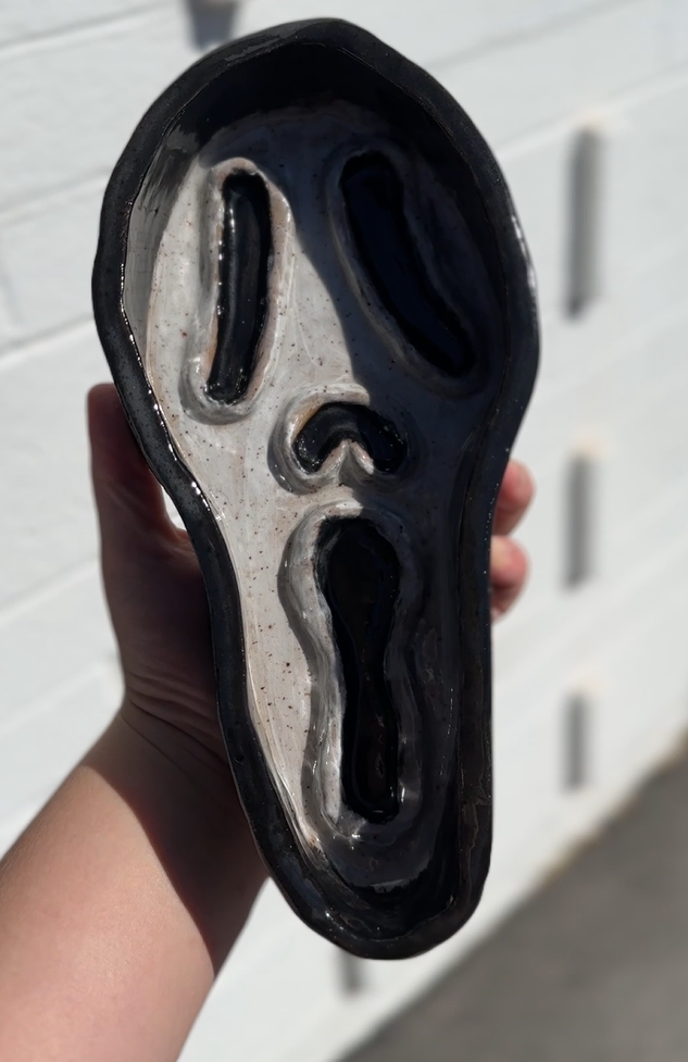Ceramic Scream candy bowl
