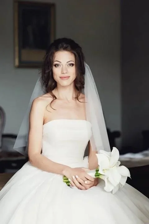 A bridal look created for unforgettable moments and lasting memories.