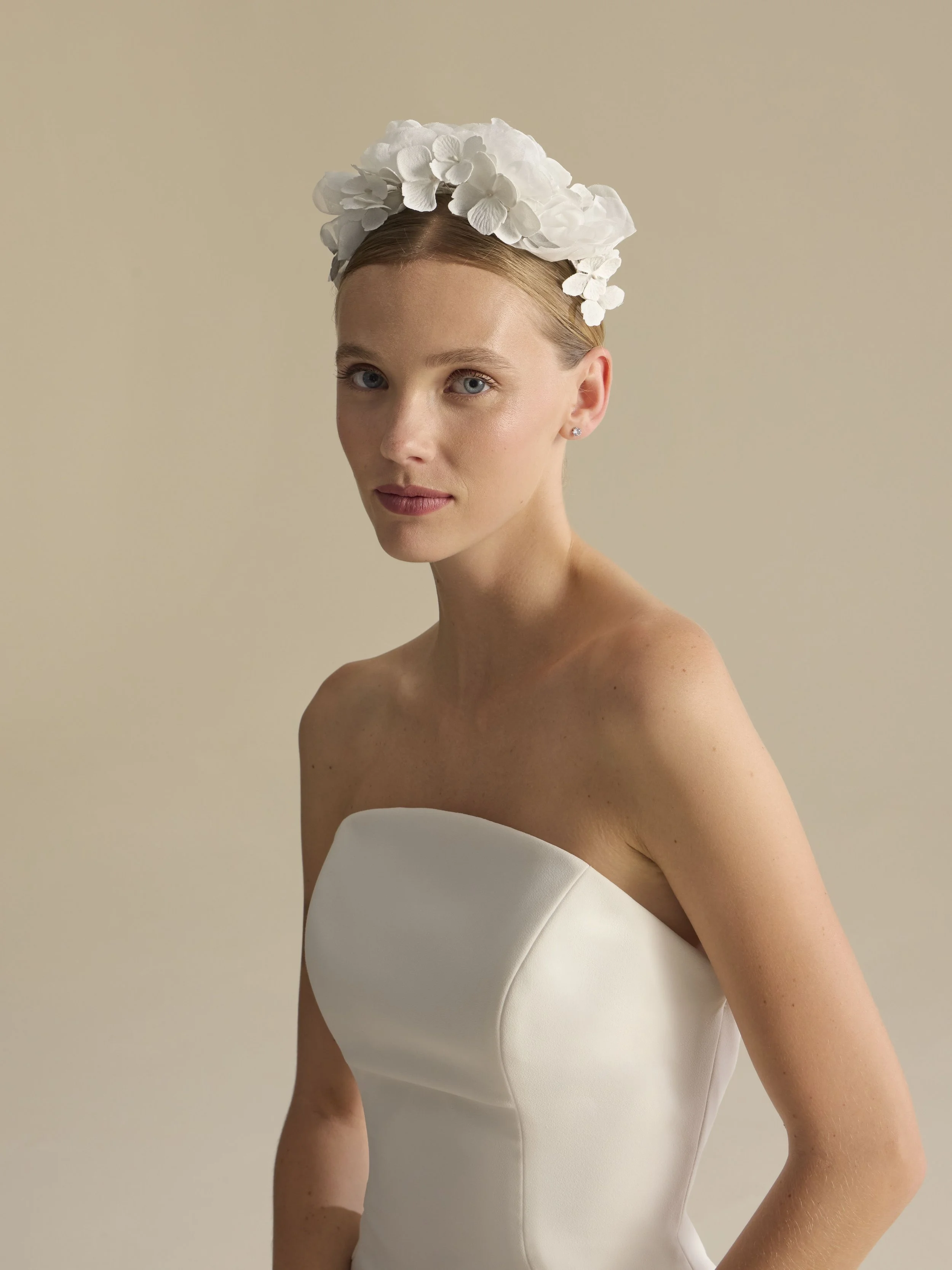 Pronovias Bridal  HD-LA75 | Bridal headpiece