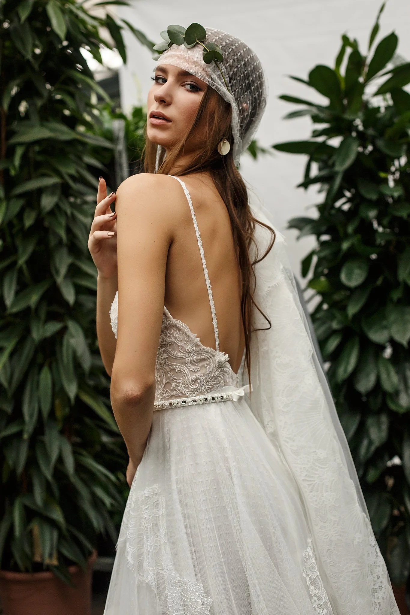 Open-Back Lace Wedding Dress