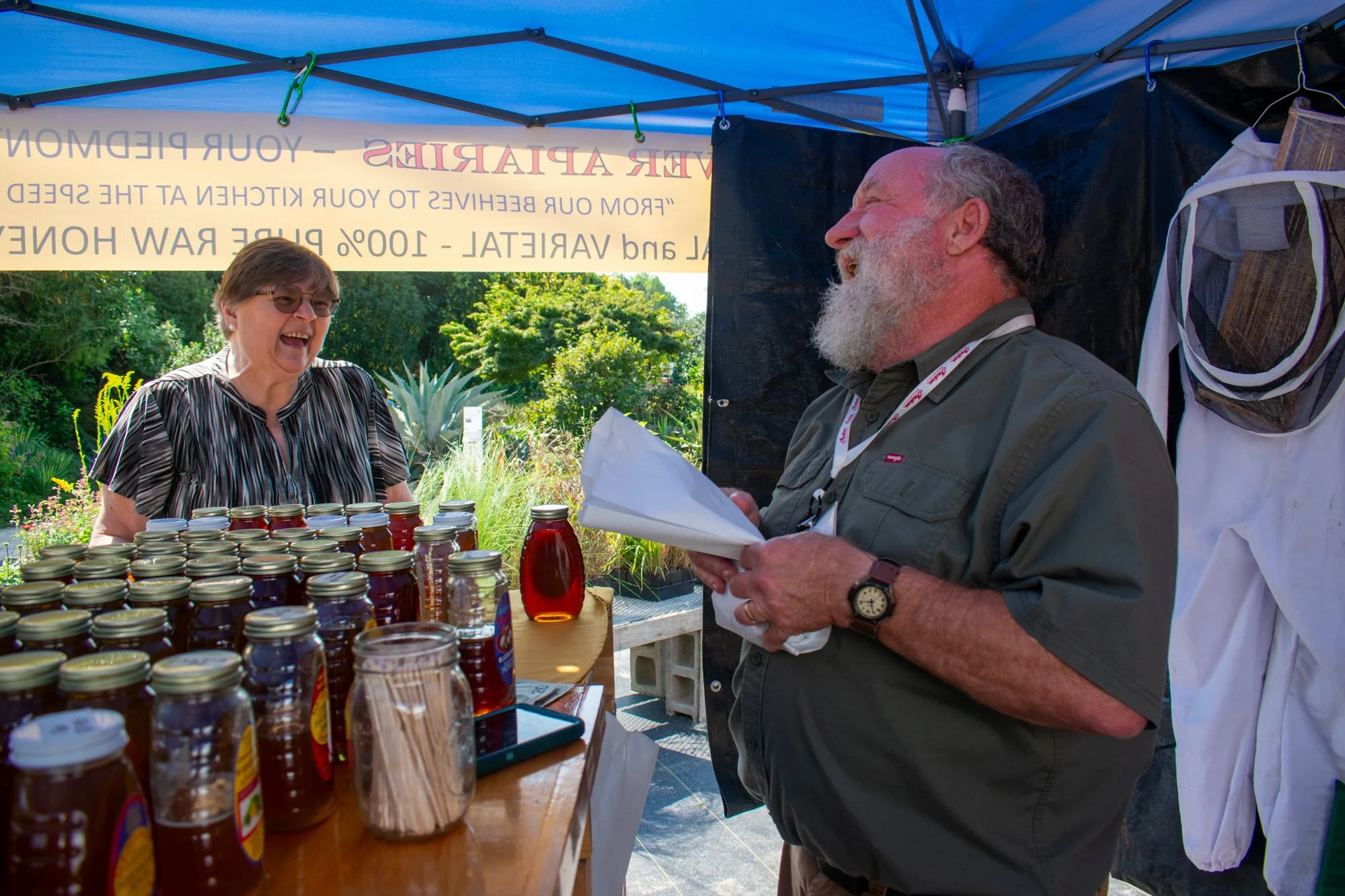 Crump considers himself a “sideliner” beekeeper, someone who tries to make money but doesn’t do it full time. The other types of beekeepers are hobbyists, who sell to friends and family, and commercial beekeepers, who make it their full-time professi