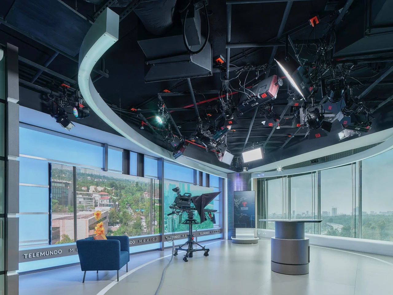 Proyecto corporativo de oficinas, NBC Universal México, Reforma Polanco Prado, Ciudad de México, Cdmx. HEGE Arquitectos