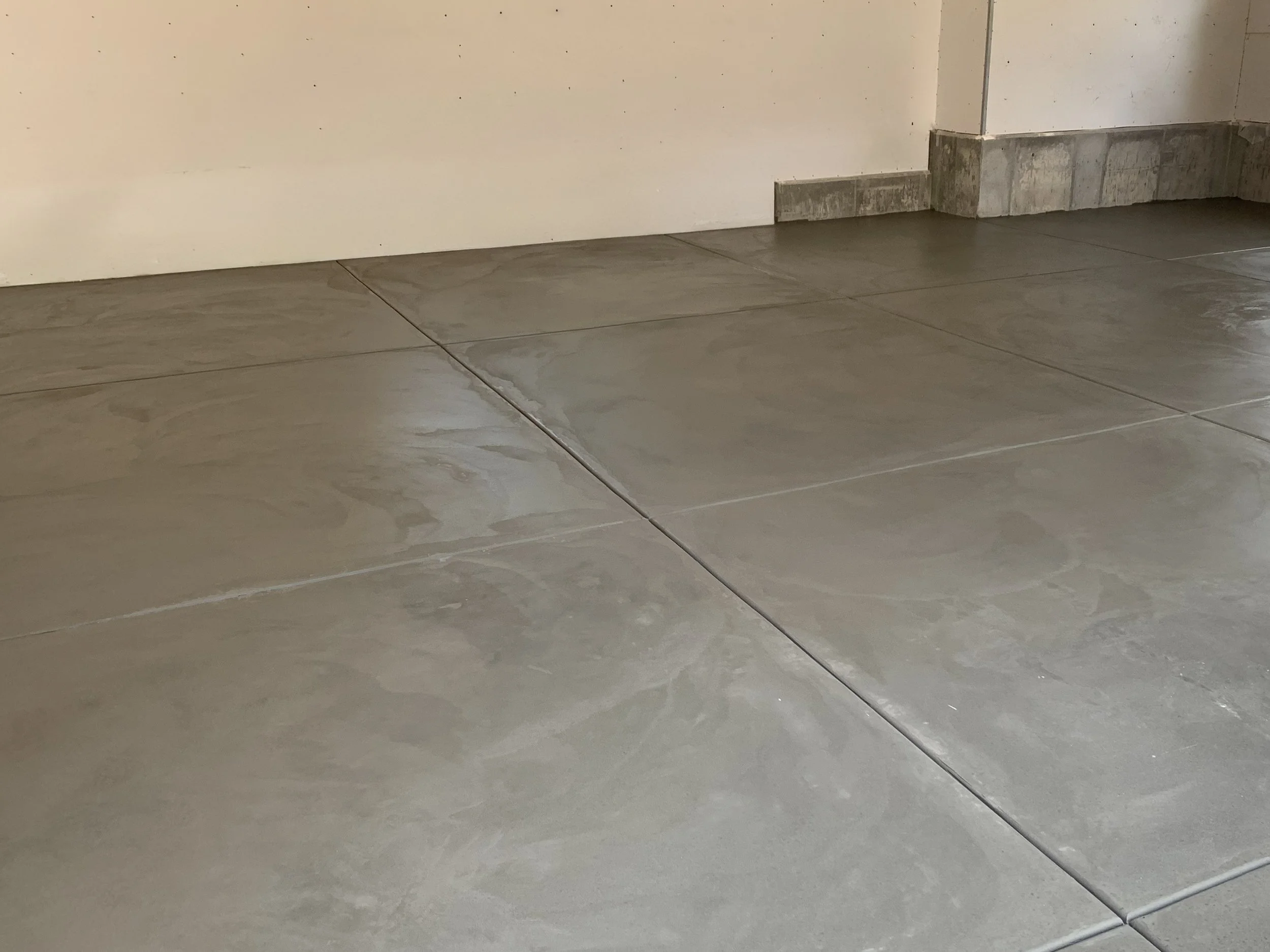 CQ concrete floor IMG_2146 copy.jpg