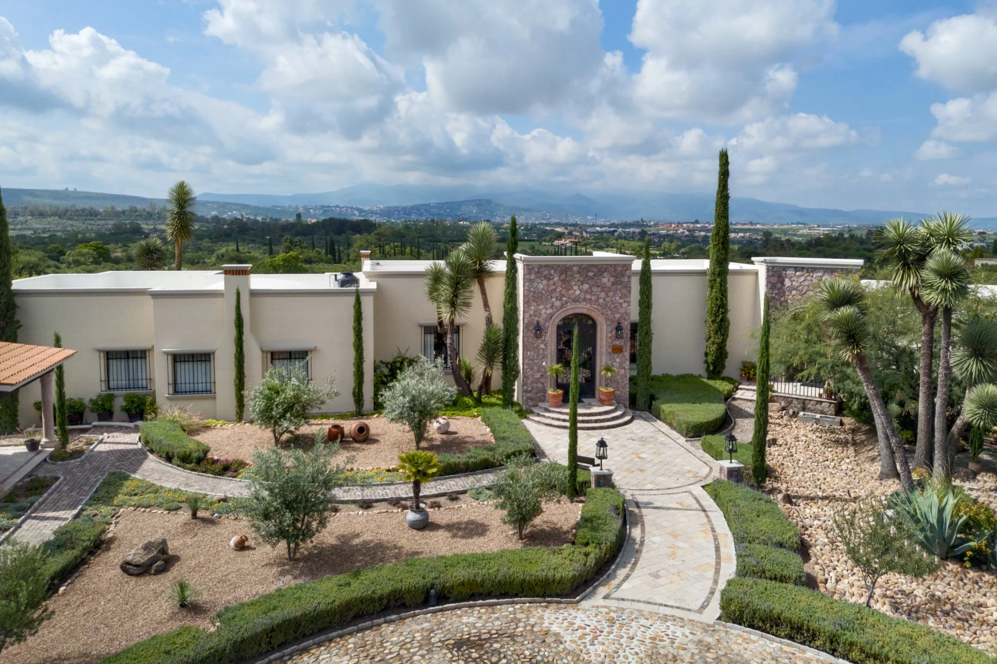 aerial-photography-drone-san-miguel-de-allende-mexico-sara-picazo-media-7.jpg