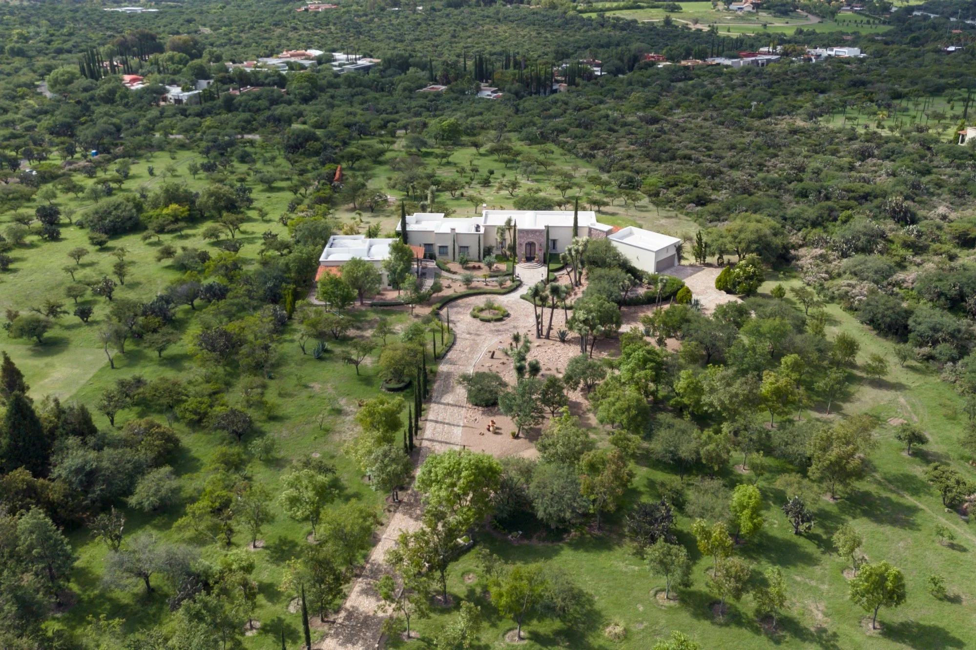 aerial-photography-drone-san-miguel-de-allende-mexico-sara-picazo-media-1.jpg