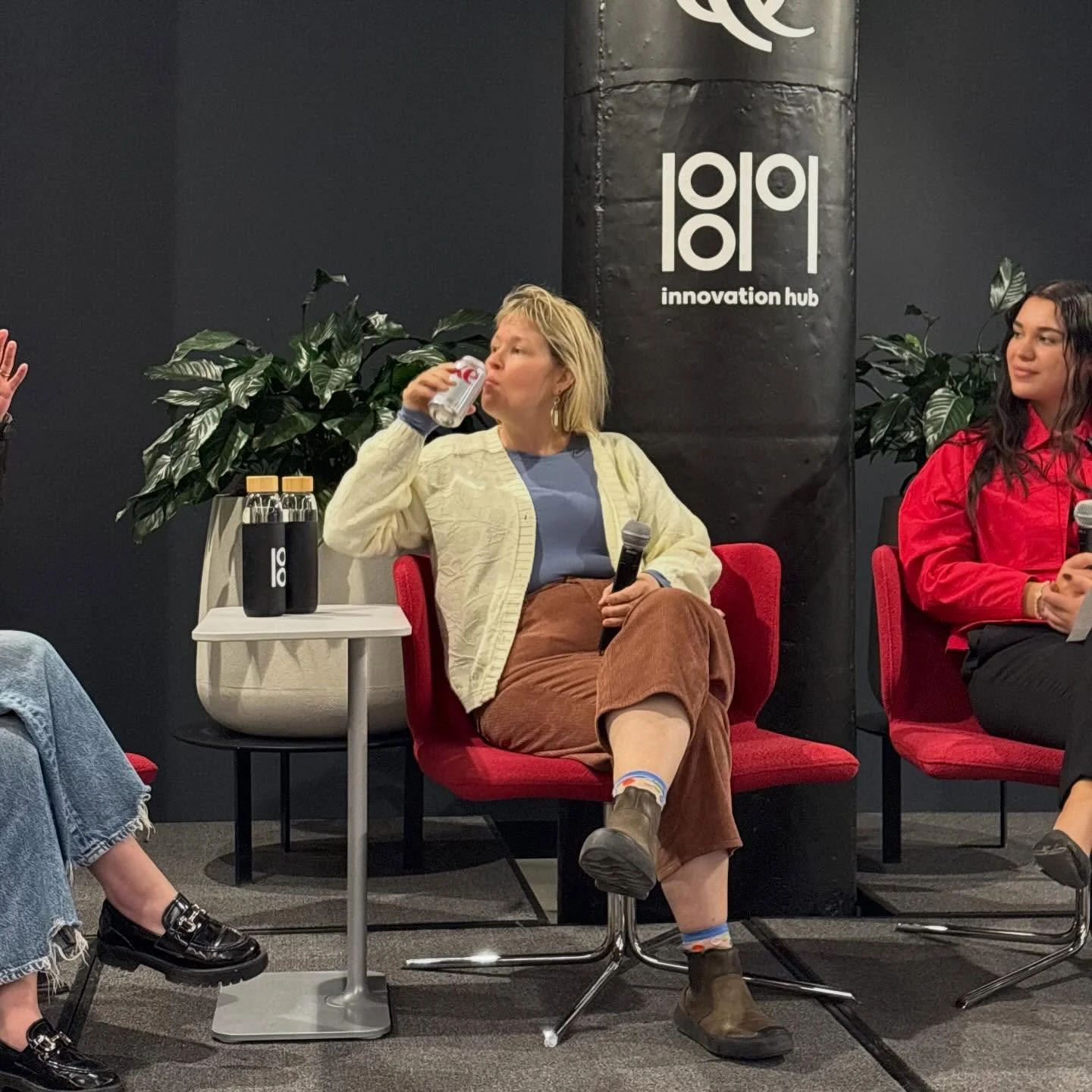 Brought to you by @dietcoke 

Let&rsquo;s keep the good times going 🐎🐎

1. Calling all food entrepreneurs- 🚨🚨🚨 the @incubatorkitchencollective Kroger Food Artisan Grant is open to apply! Thanks to our incredible partnership with Kroger, we get t