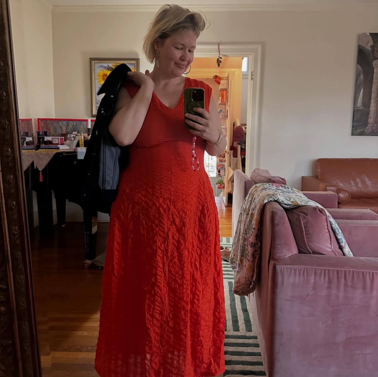 Mercy, and I even worked from my bed for an entire day- grateful. 

I am grateful for:
Reminders to pause, the body is always talking
Time to rest 
Getting caught up on my inbox thanks to said rest 
The fits, the food, the fun that is swirling
Gosh @