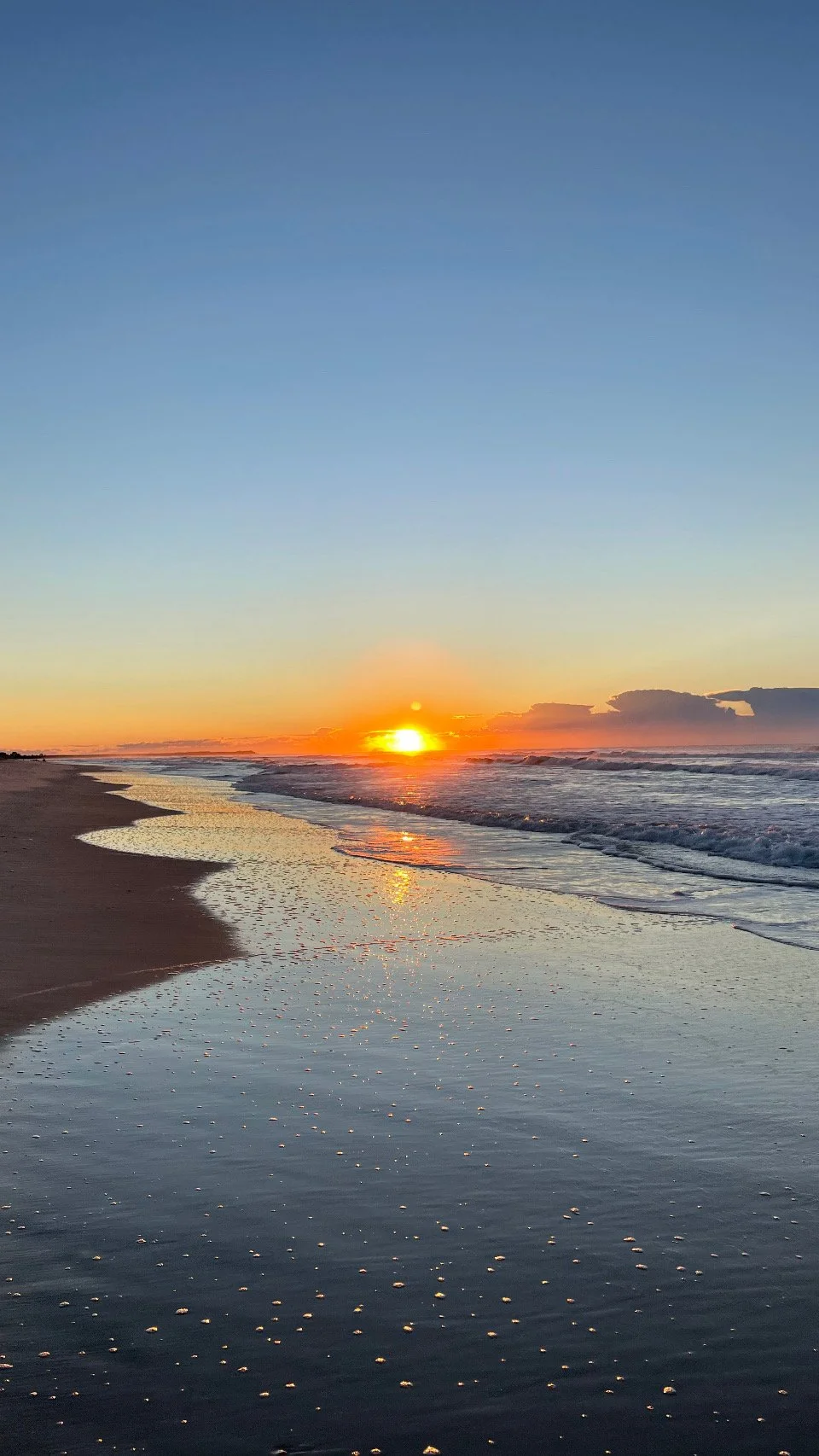 Nowhere - Now Here: What It Really Means to Arrive in Your Own Life
