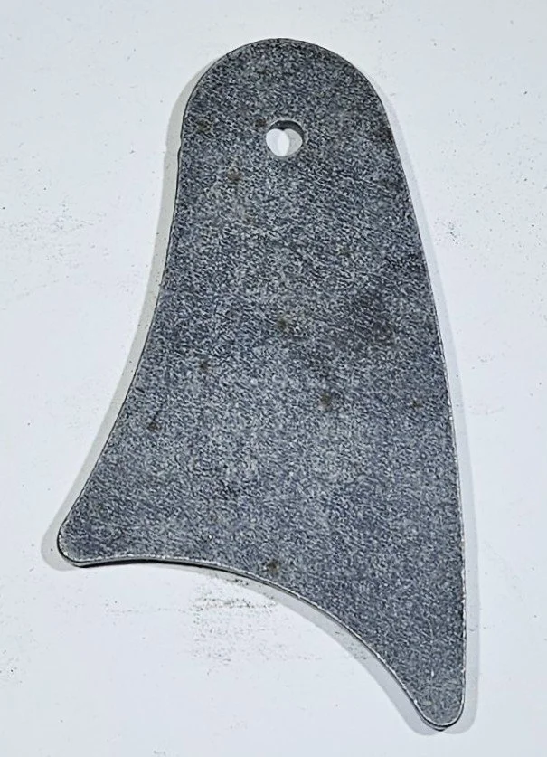Medium Curved Tab.jpg