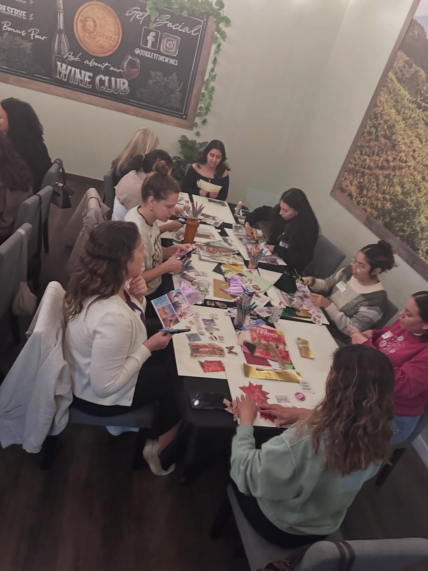 Making friends as an adult isn&rsquo;t always easy&hellip; and that&rsquo;s exactly why Let&rsquo;s Go Girls exists 🤍
It&rsquo;s not about showing up with a friend group already formed, it&rsquo;s about showing up as you are and leaving with real co