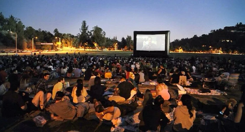 giant outdoor inflatable movie screen rental indianapolis