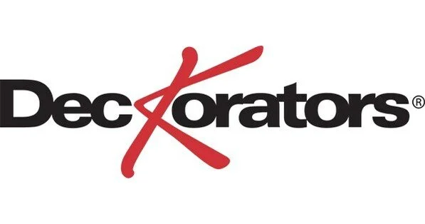 Decortors logo with a red scissors integrated into the text.