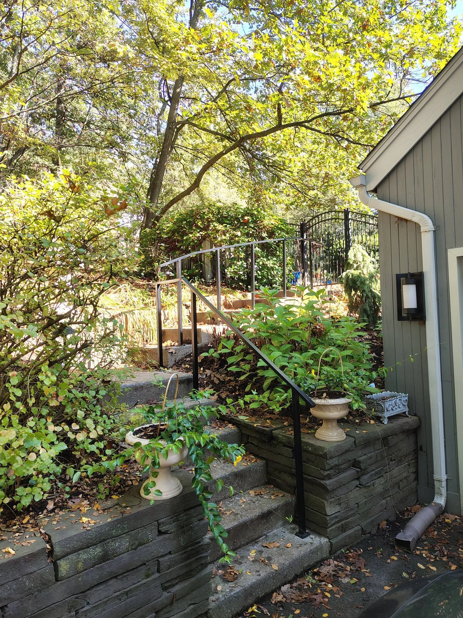 609121124_1316808056917692_1453761160521562263_n - Copy.jpg