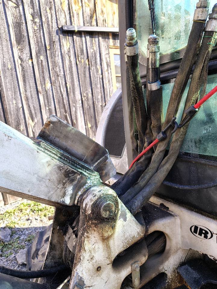 Bobcat Repair 4.jpg