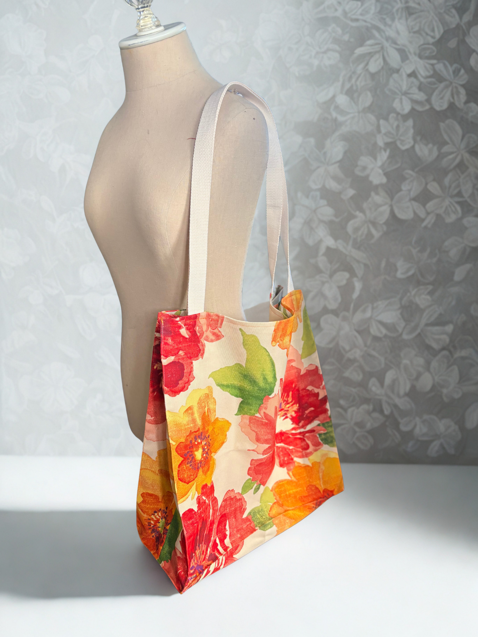 The Garden Reversal Tote — Dual Narrative Editionme