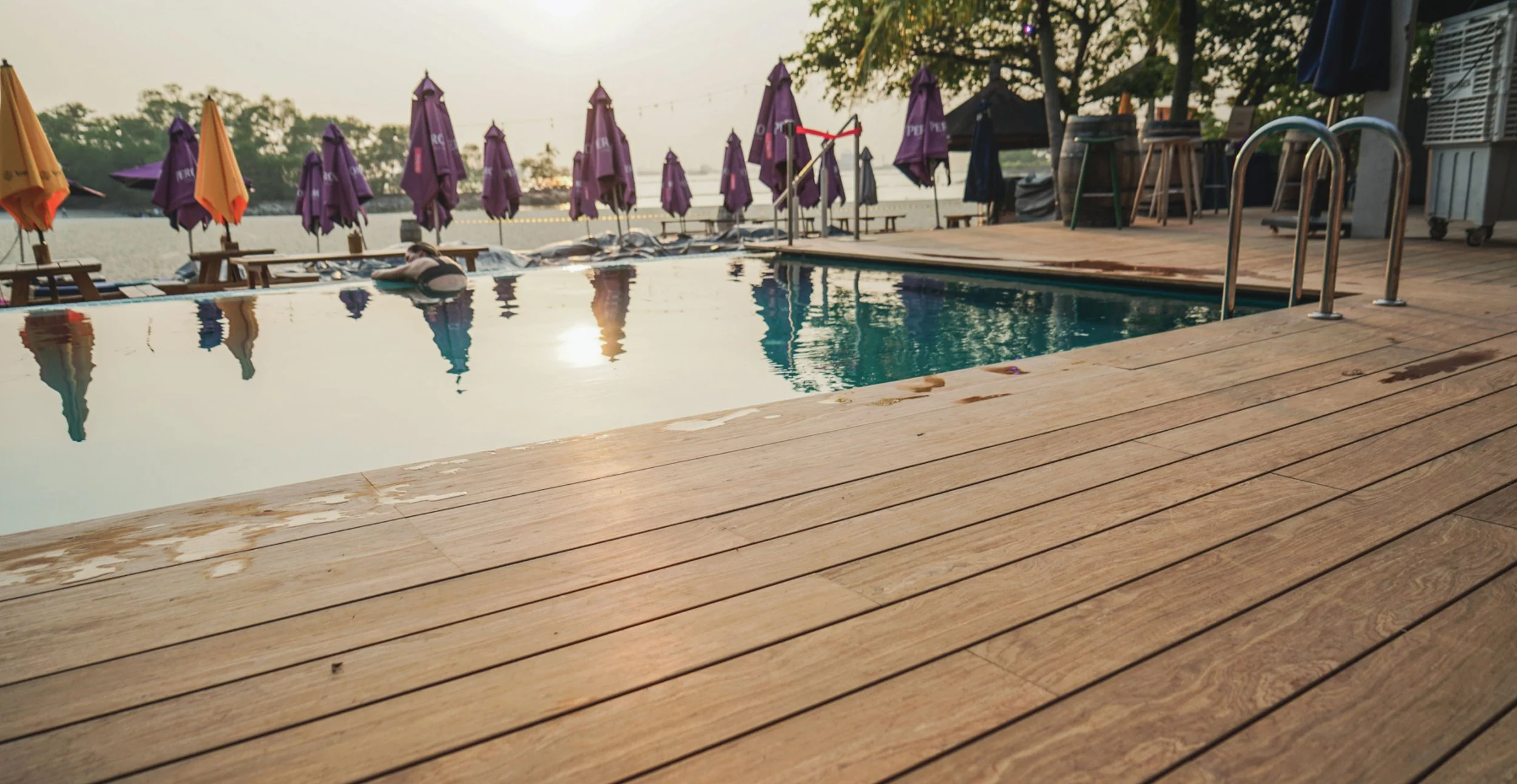 ONEWOOD Timber Decking at Beach side area