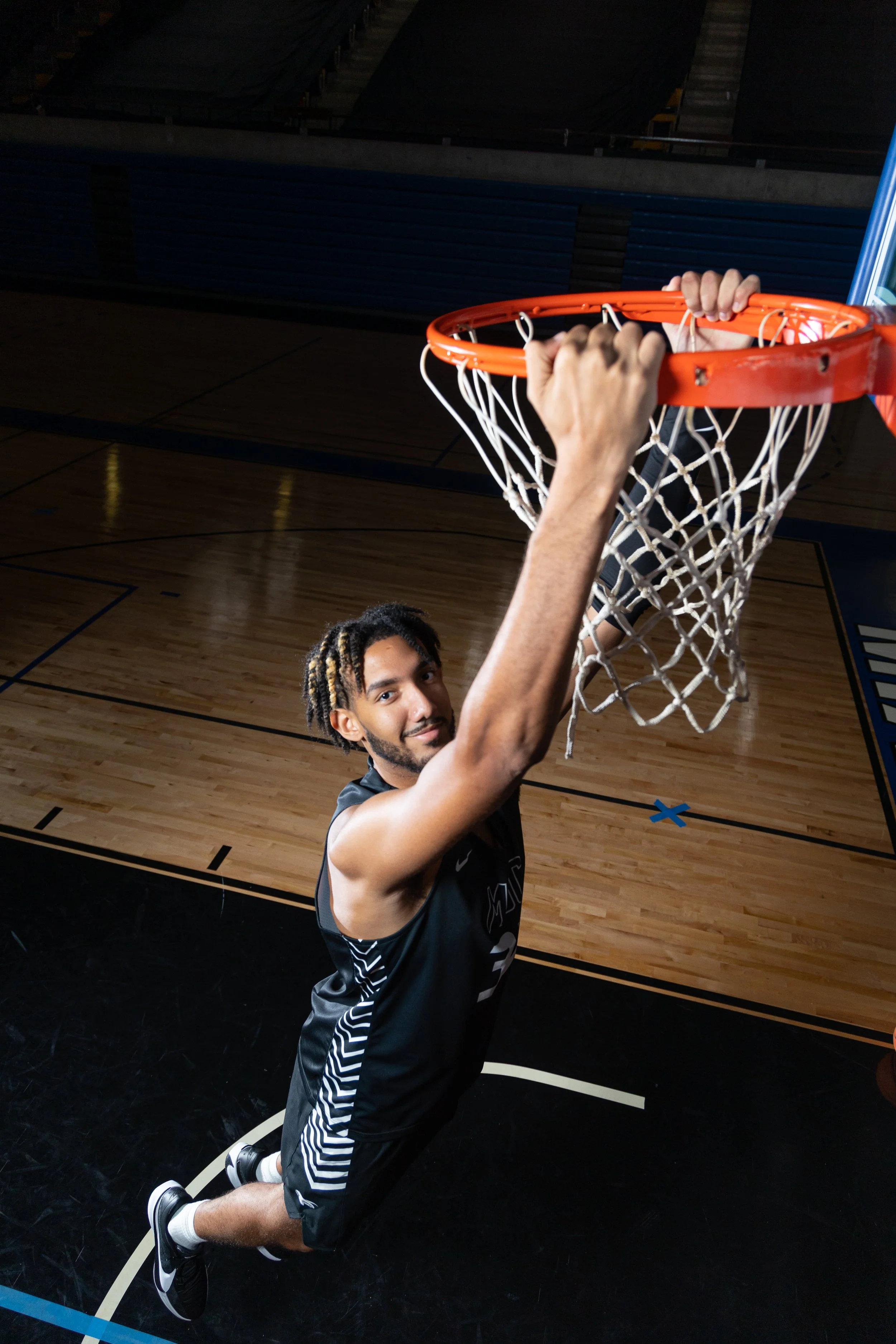 Men_s Basketball 2023 action shoots_485.jpg