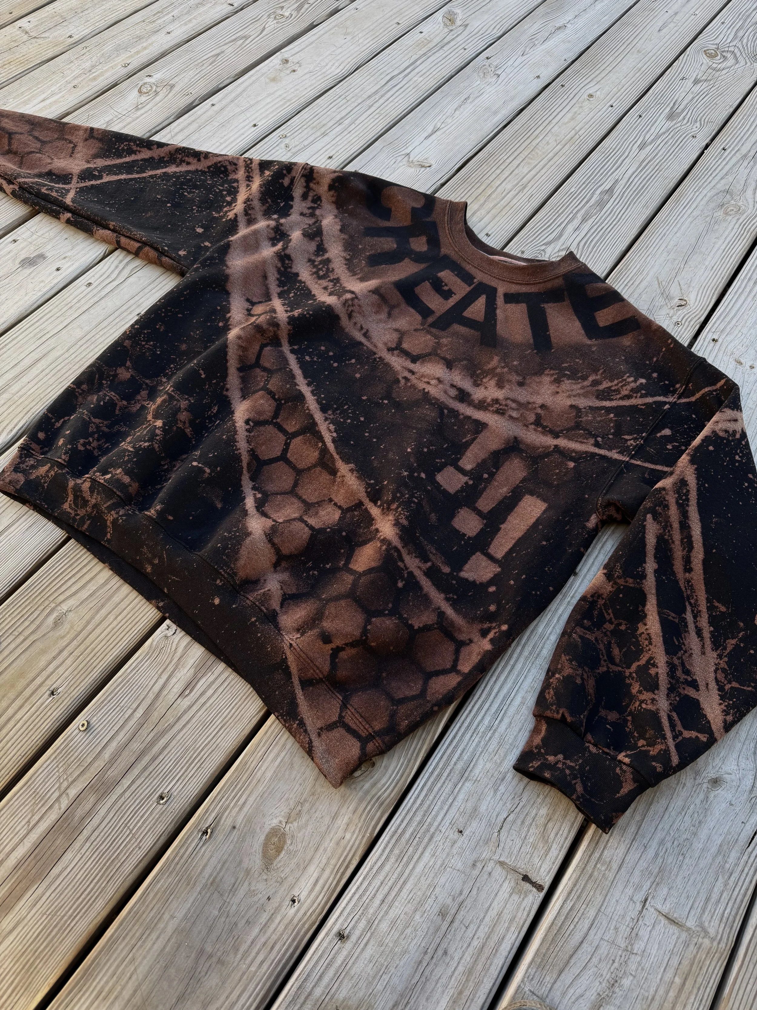 Crewneck 7/11 - CREate by Cody Eckenrode Hexagon Series - XL Size