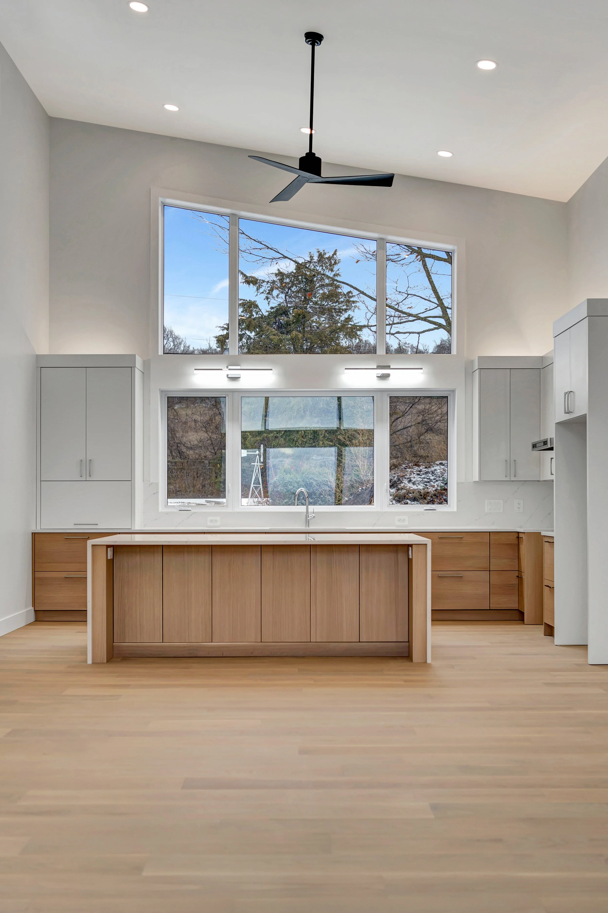  23-162 Old Orchard Rd, Carrying Place, ON.jpg