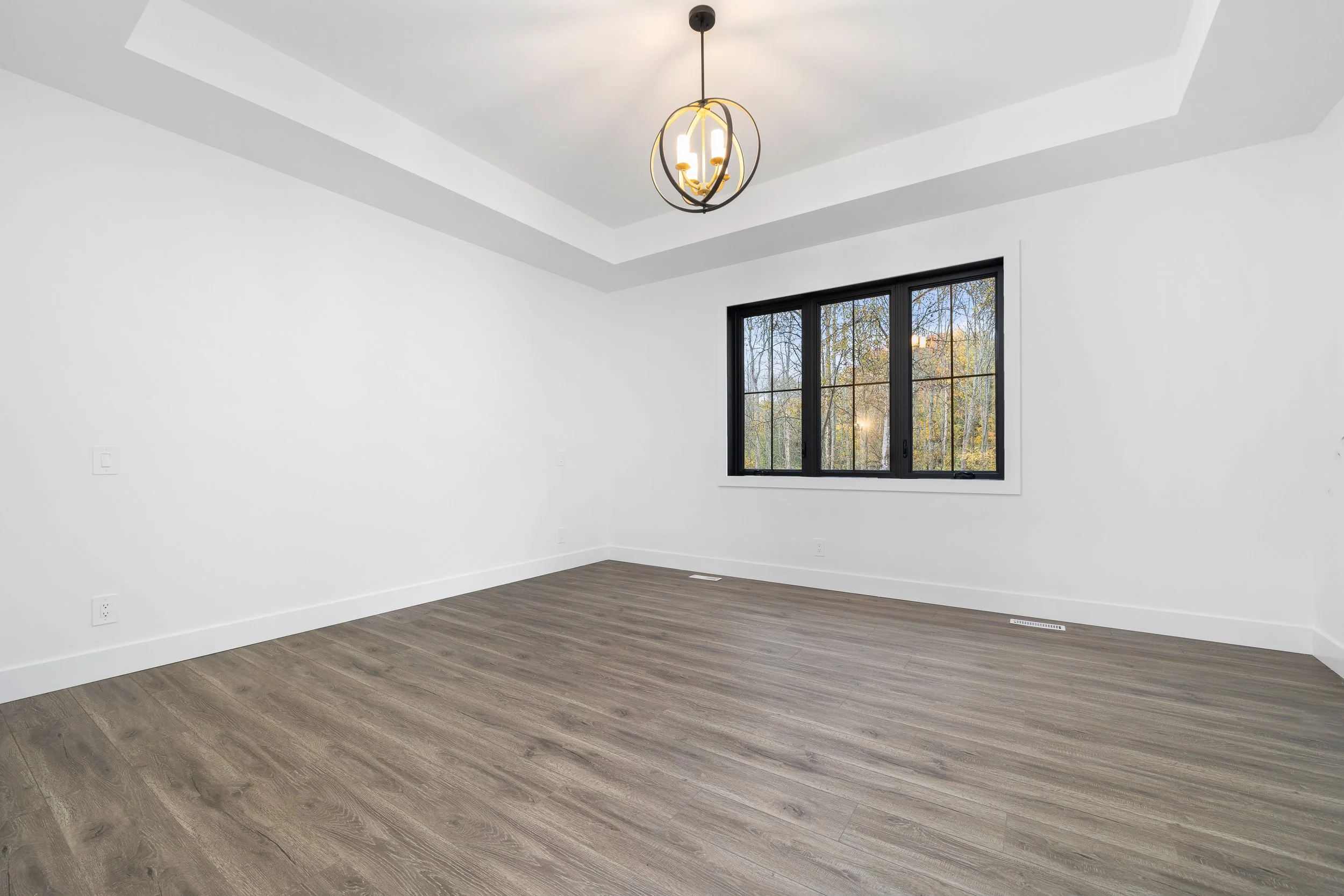 29-254 Michaels Way Carrying Place, ON.jpg