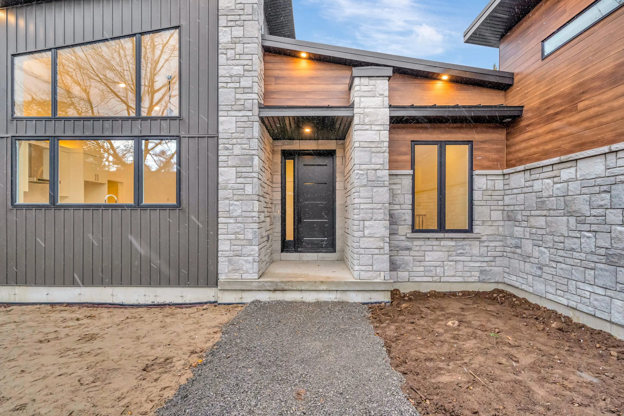  19-162 Old Orchard Rd, Carrying Place, ON.jpg