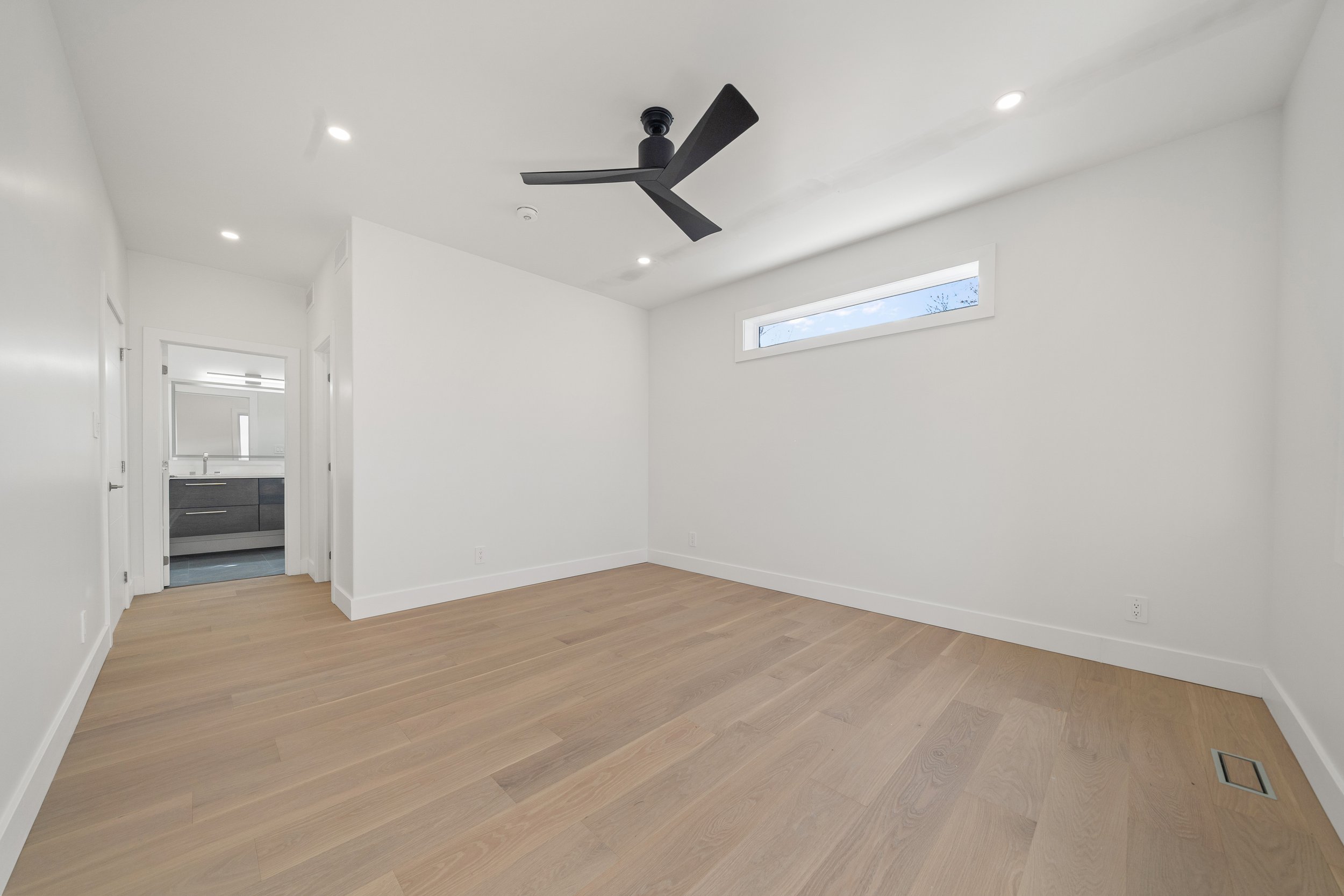  39-162 Old Orchard Rd, Carrying Place, ON.jpg