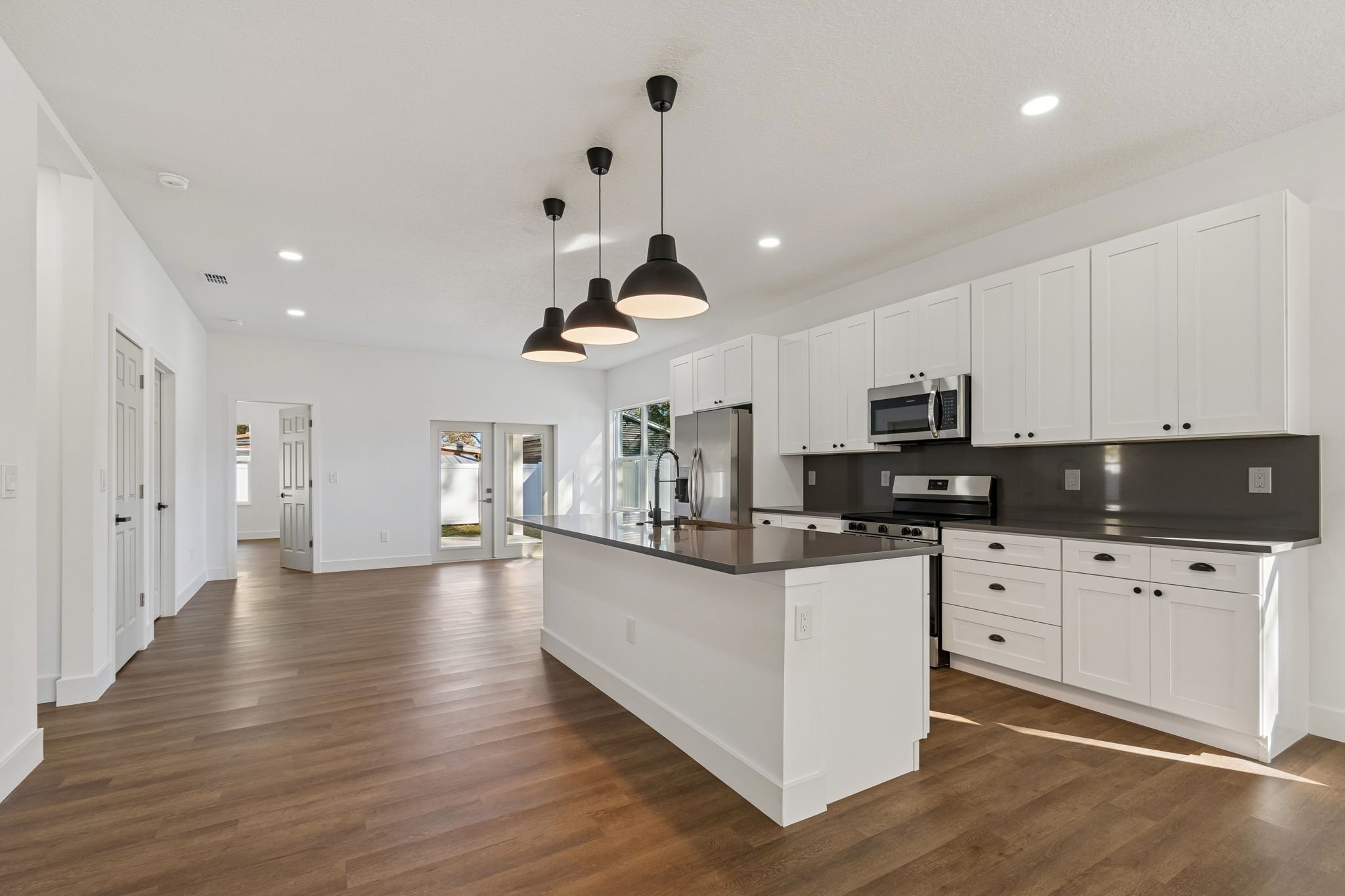 5111 68th St N 2.jpg