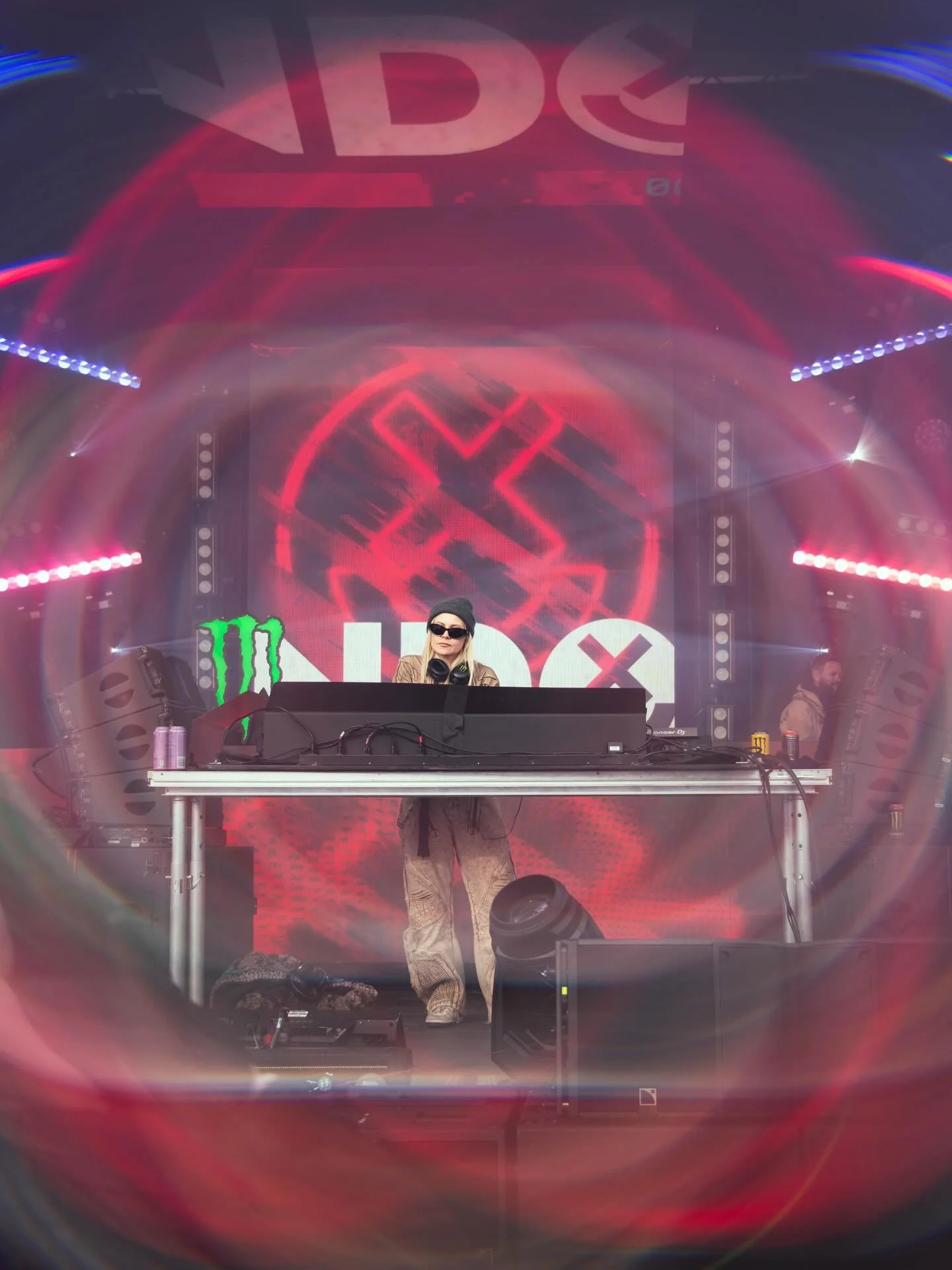 DROPPING NEW TRACKS AT @xgames WAS PEAK 🖤 massive shoutout to the team at @monsterenergy @monstermusic , one of the best weekends of my life and was blessed to present the medals for big air 🏂 

PHASE 2 TOUR ANNOUNCEMENT NEXT WEEK AND NEW MUSIC 

w