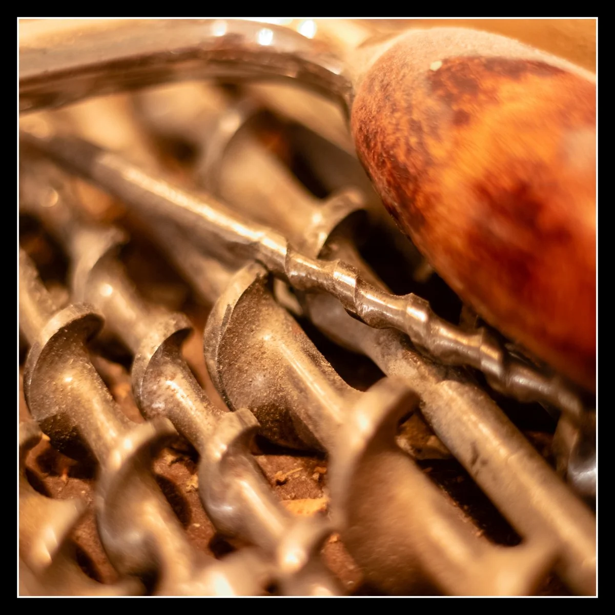 Old vintage bit and brace kit for drilling holes.